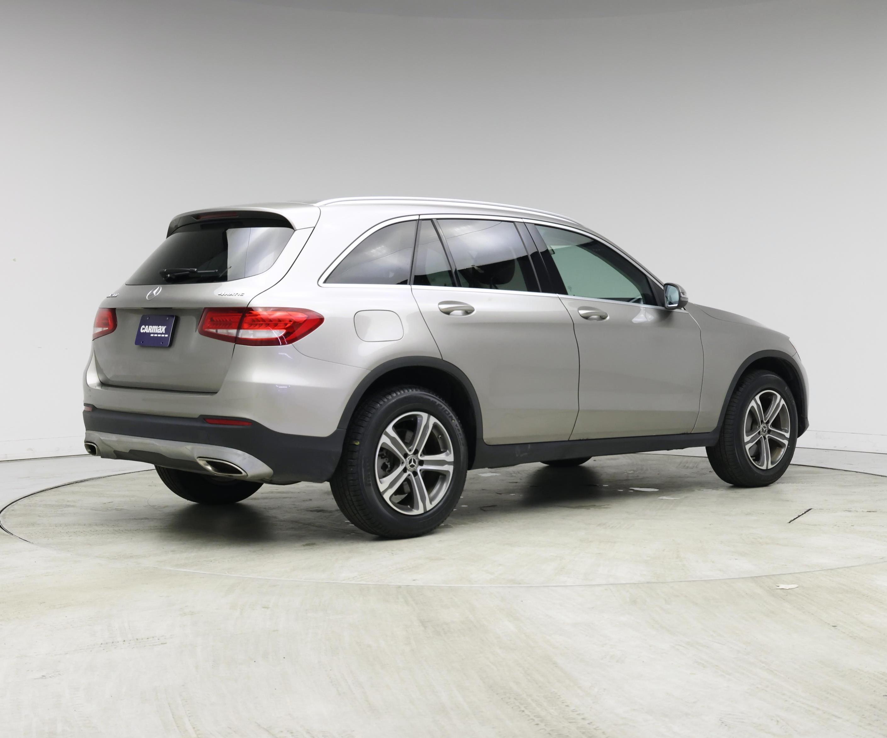 Thumbnail: 2019 Mercedes-Benz GLC - 8