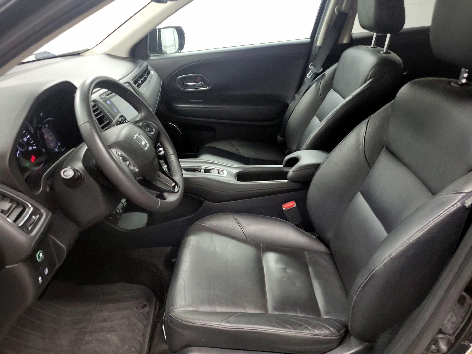 Thumbnail: 2016 Honda HR-V - 11