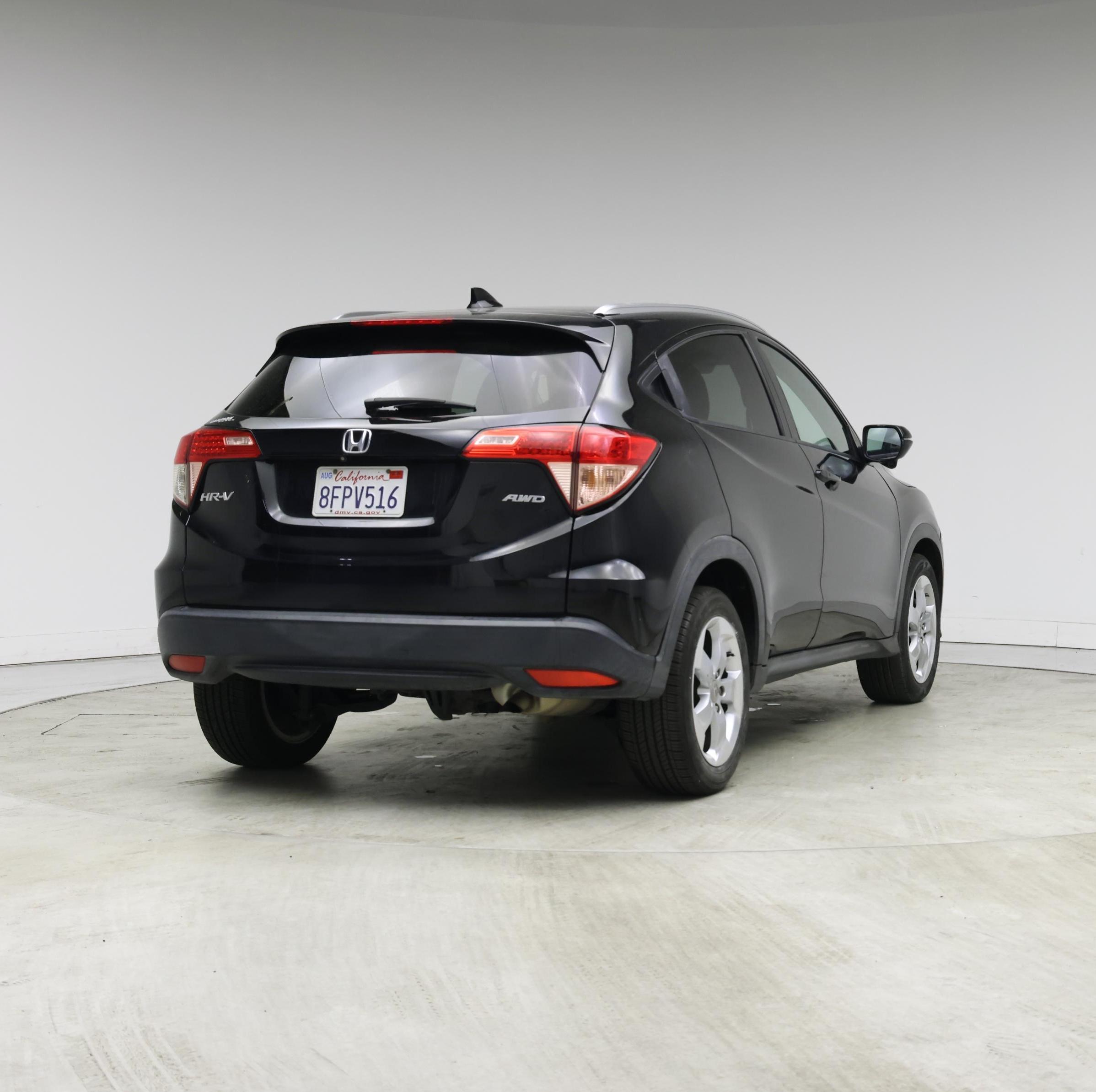 Thumbnail: 2016 Honda HR-V - 8