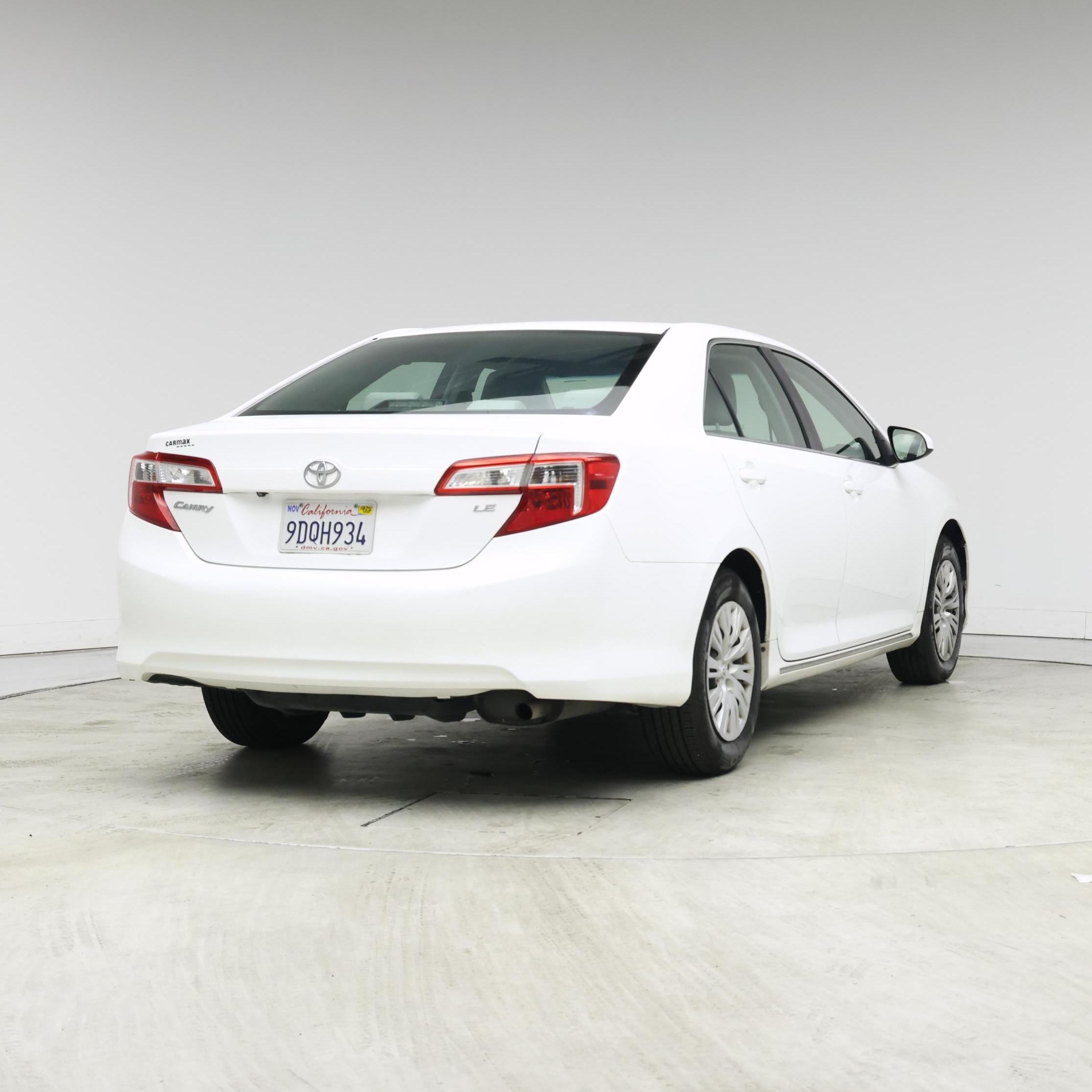 Thumbnail: 2014 Toyota Camry - 8