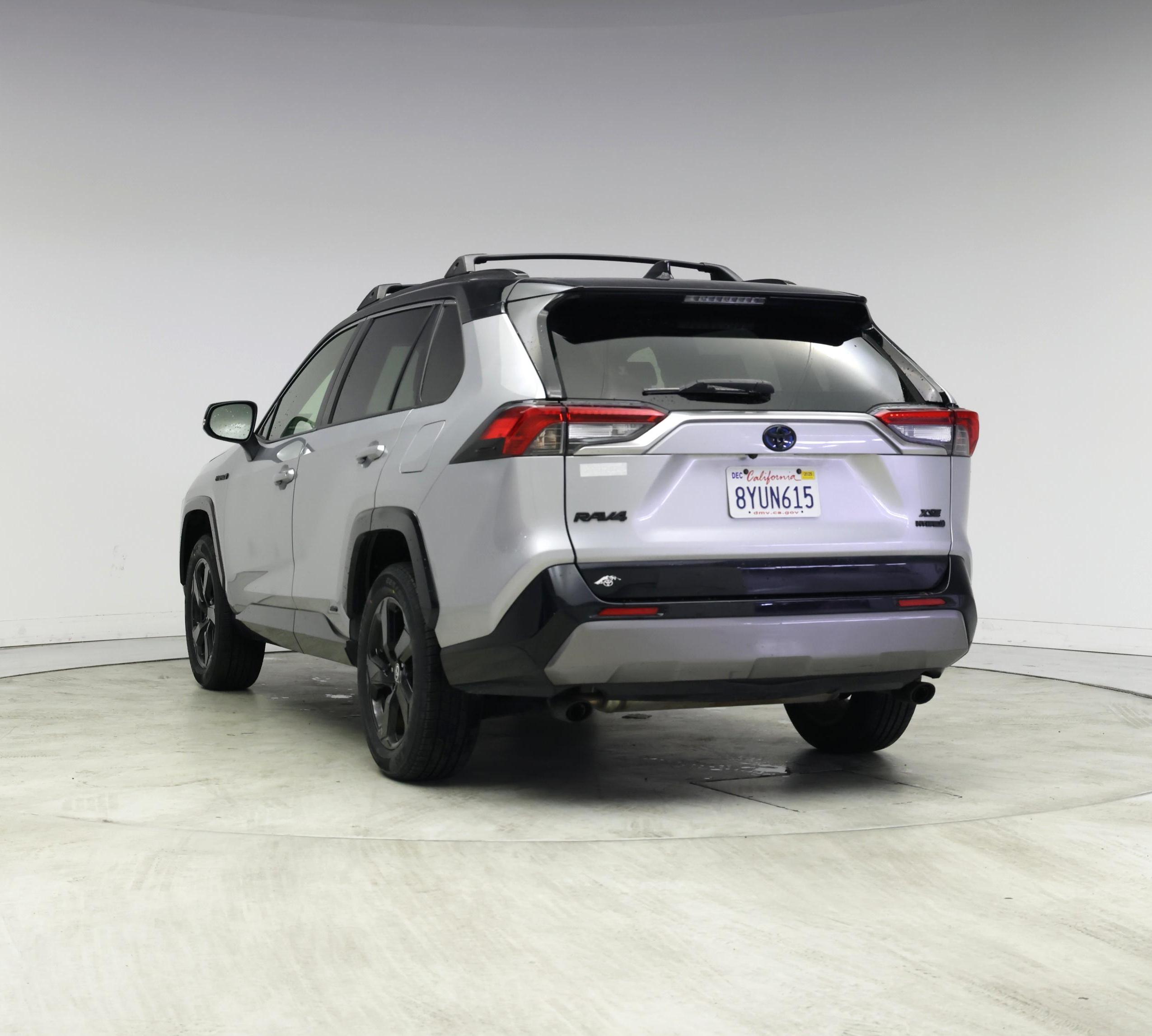 Thumbnail: 2021 Toyota RAV4 - 2