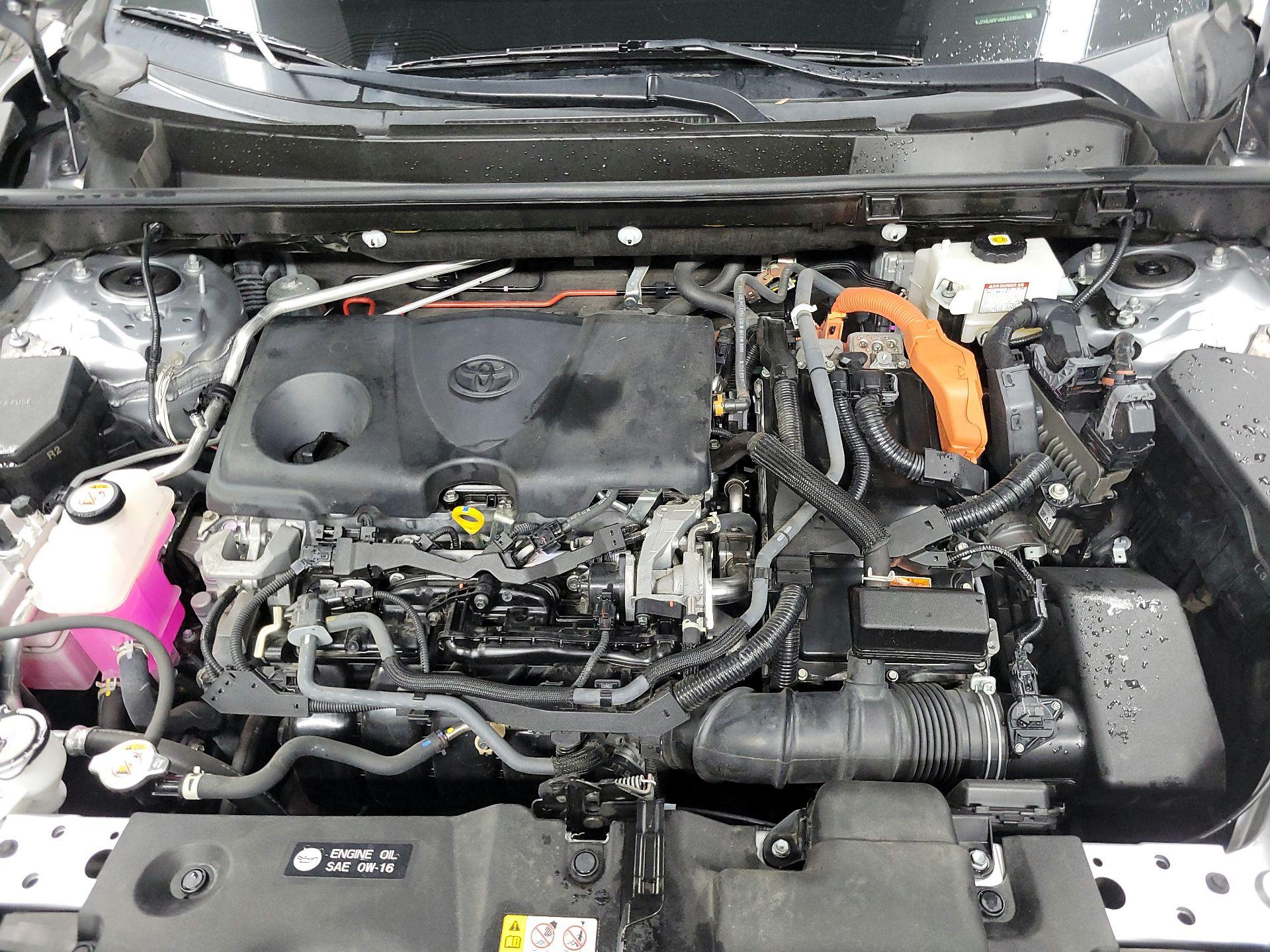 Thumbnail: 2021 Toyota RAV4 - 19