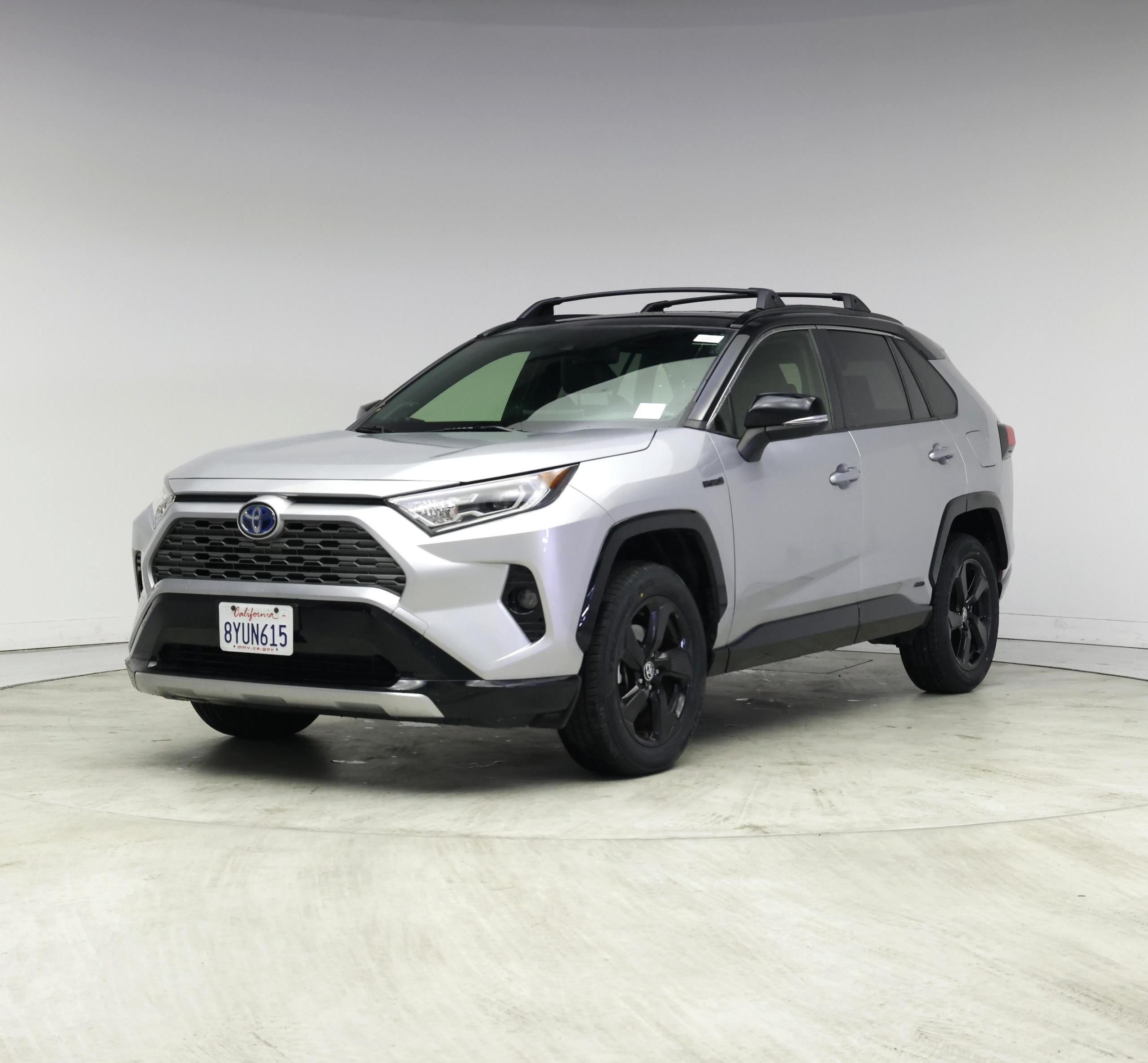 Thumbnail: 2021 Toyota RAV4 - 4