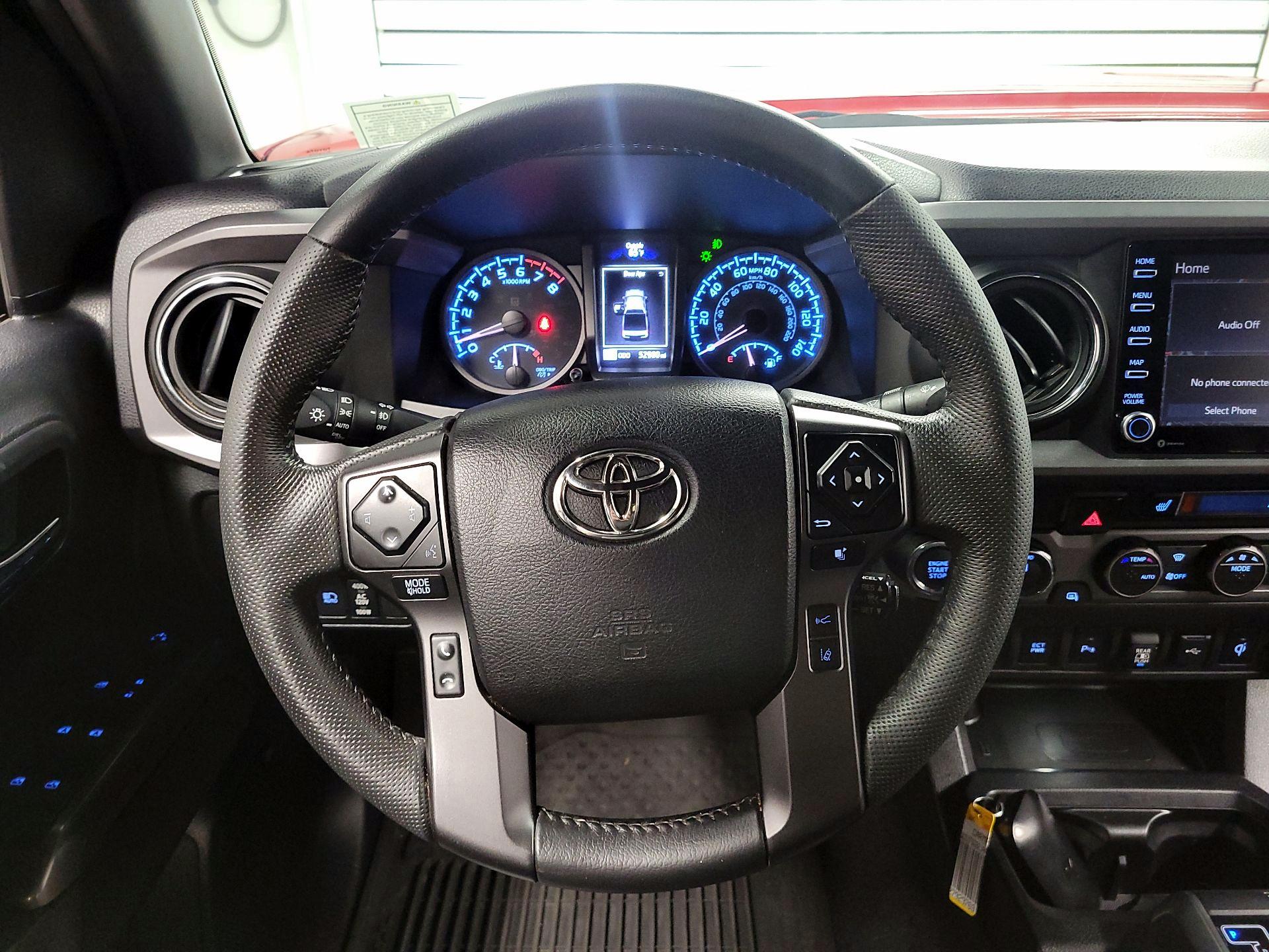 Thumbnail: 2022 Toyota Tacoma - 10
