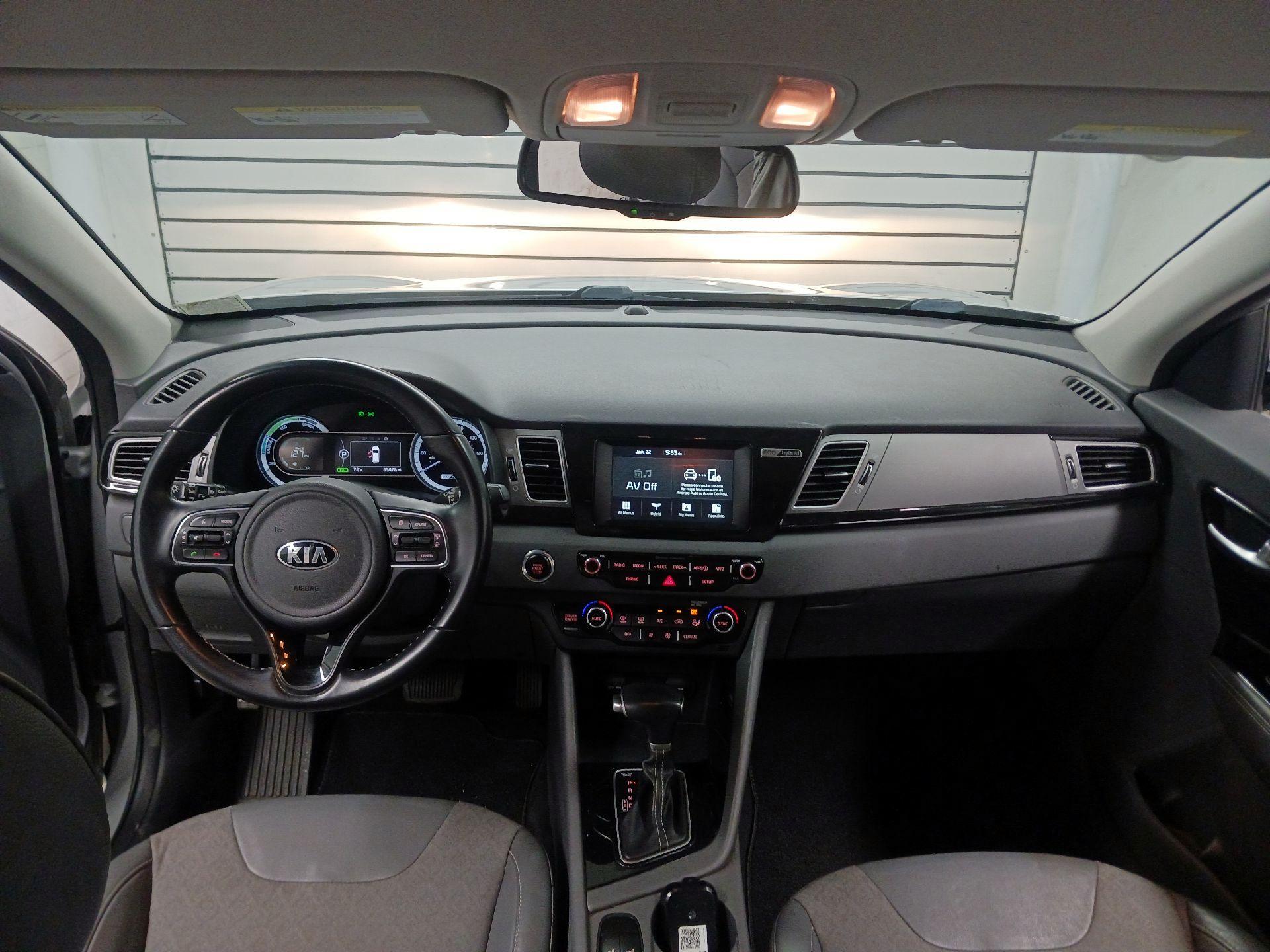 Thumbnail: 2019 Kia Niro - 8