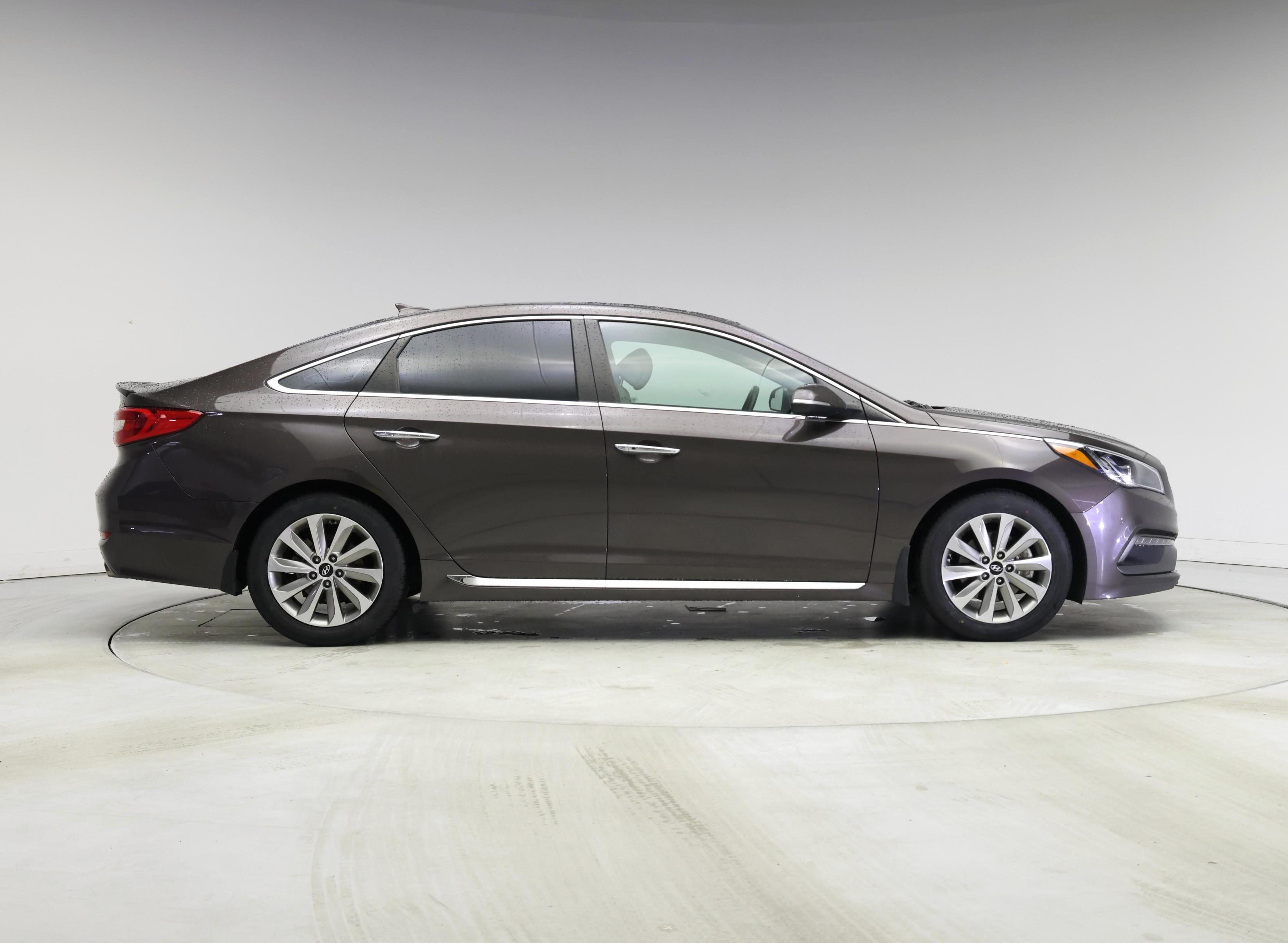 Thumbnail: 2017 Hyundai Sonata - 7