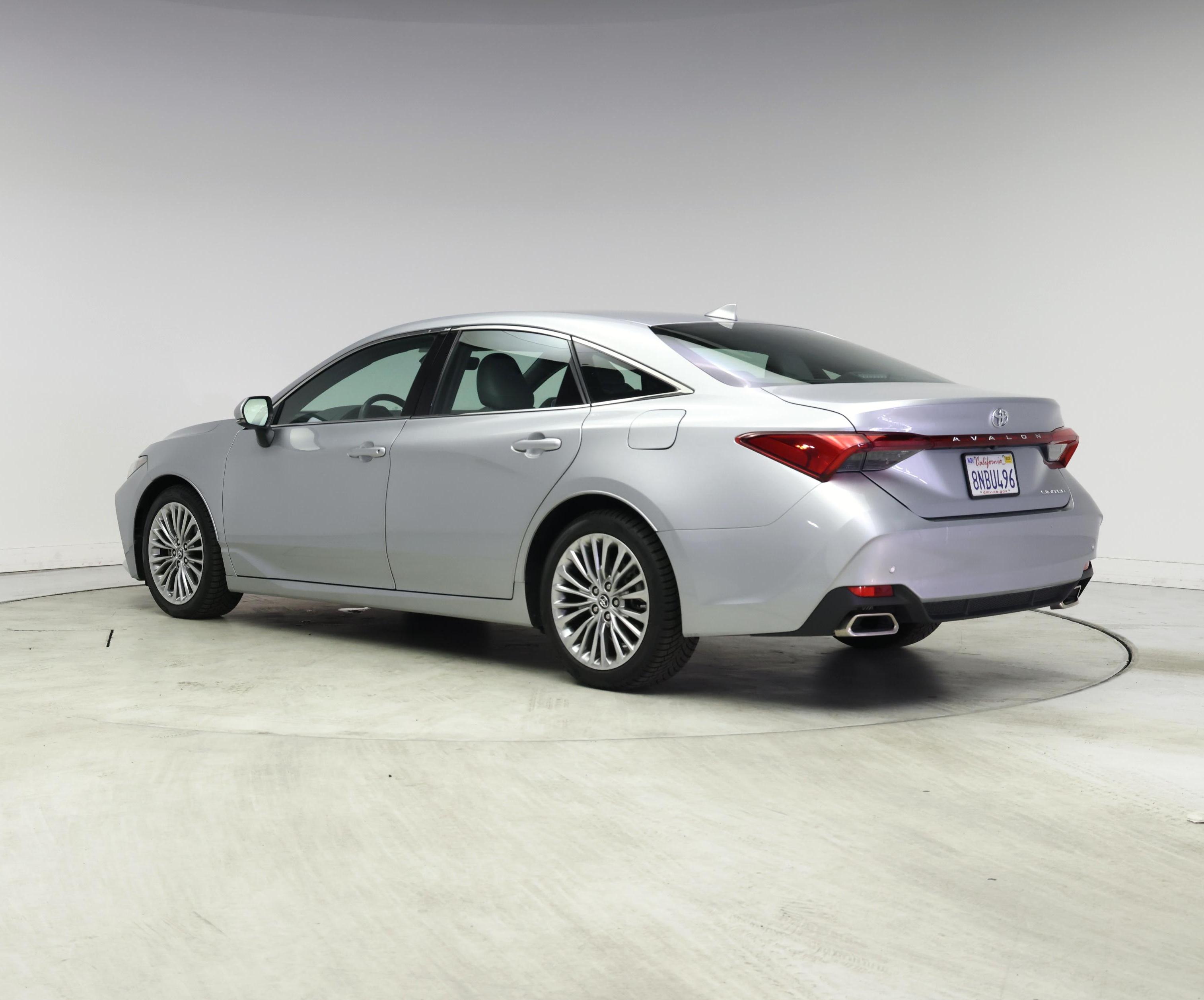 Thumbnail: 2019 Toyota Avalon - 2