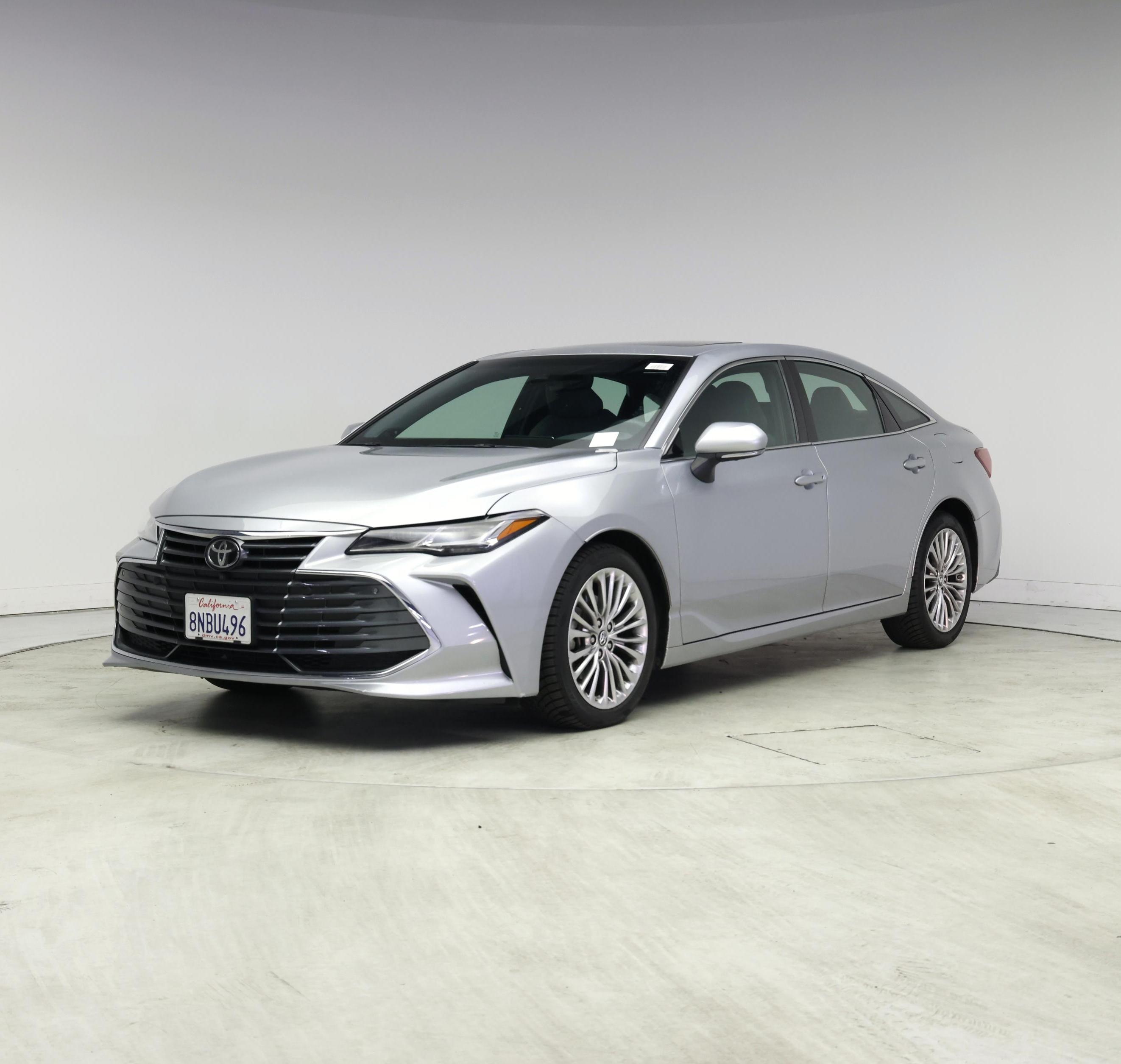 Thumbnail: 2019 Toyota Avalon - 4
