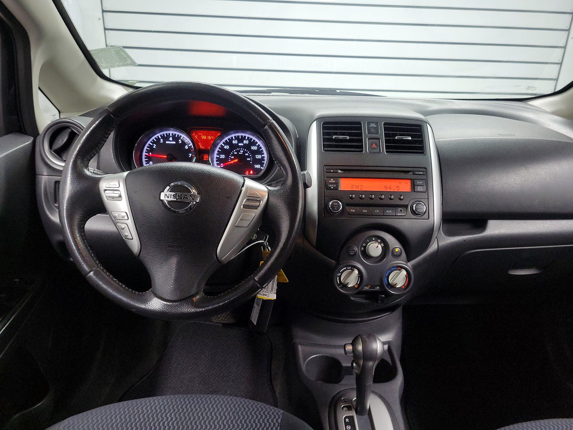 Thumbnail: 2014 Nissan Versa Note - 9