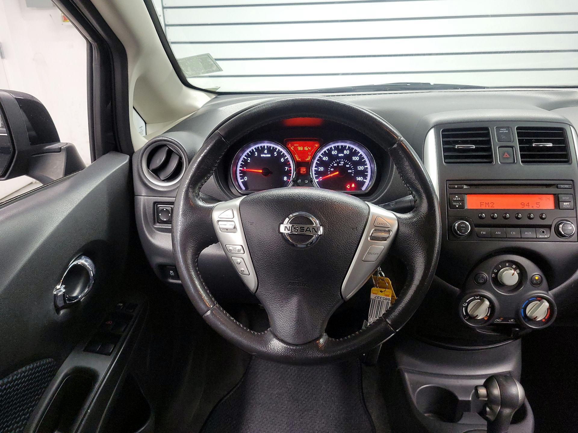 Thumbnail: 2014 Nissan Versa Note - 10