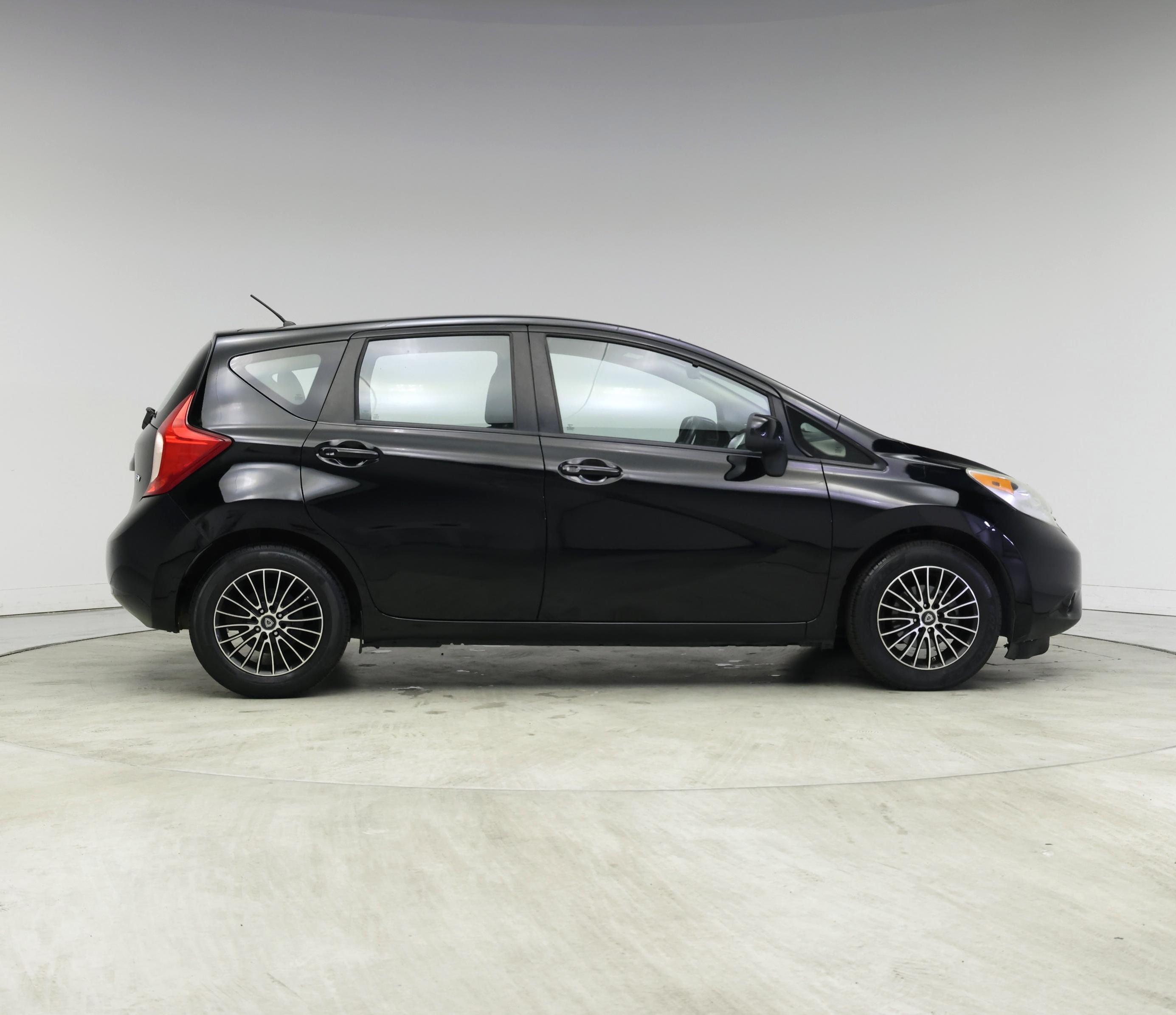 Thumbnail: 2014 Nissan Versa Note - 7
