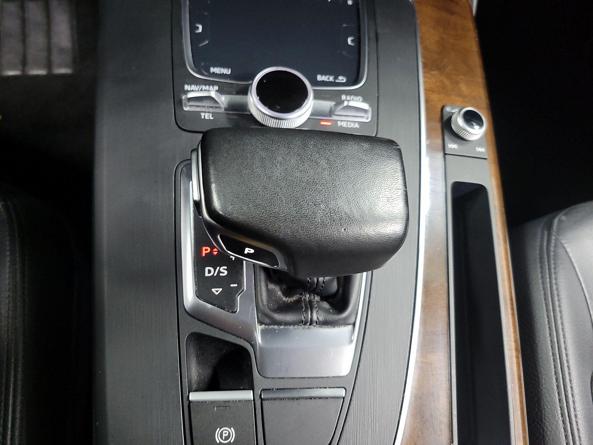 Thumbnail: 2018 Audi Q5 - 17