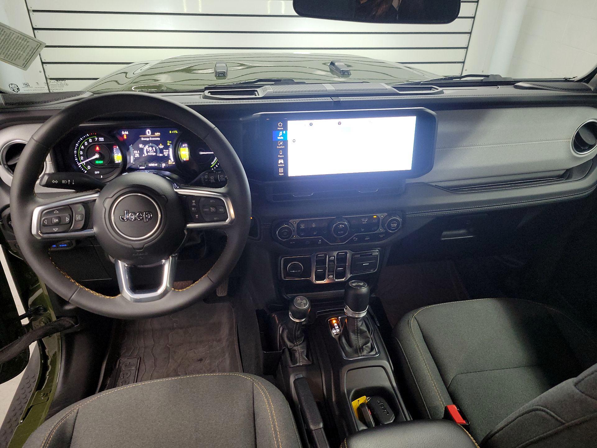 Thumbnail: 2024 Jeep Wrangler - 9