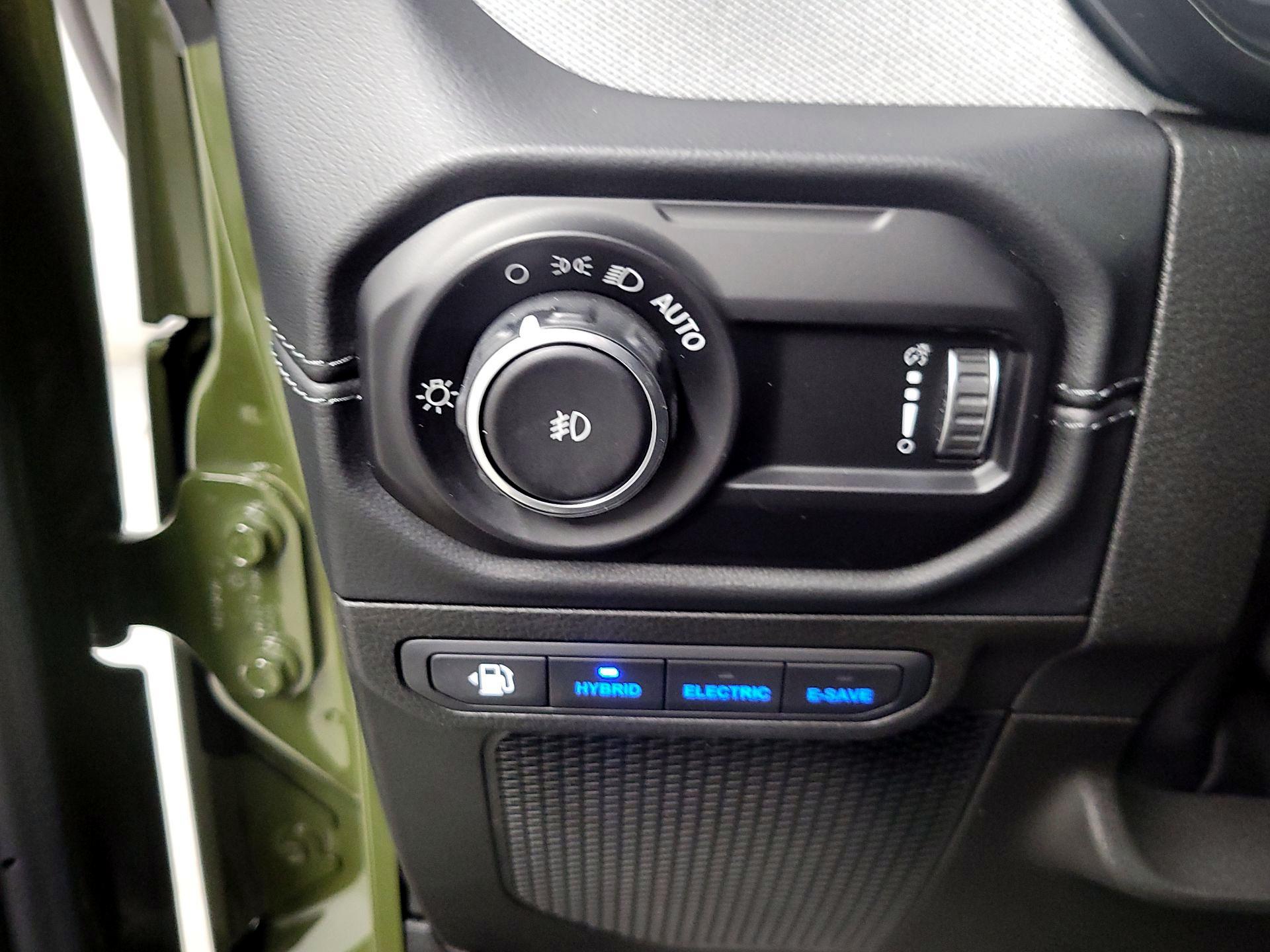 Thumbnail: 2024 Jeep Wrangler - 13
