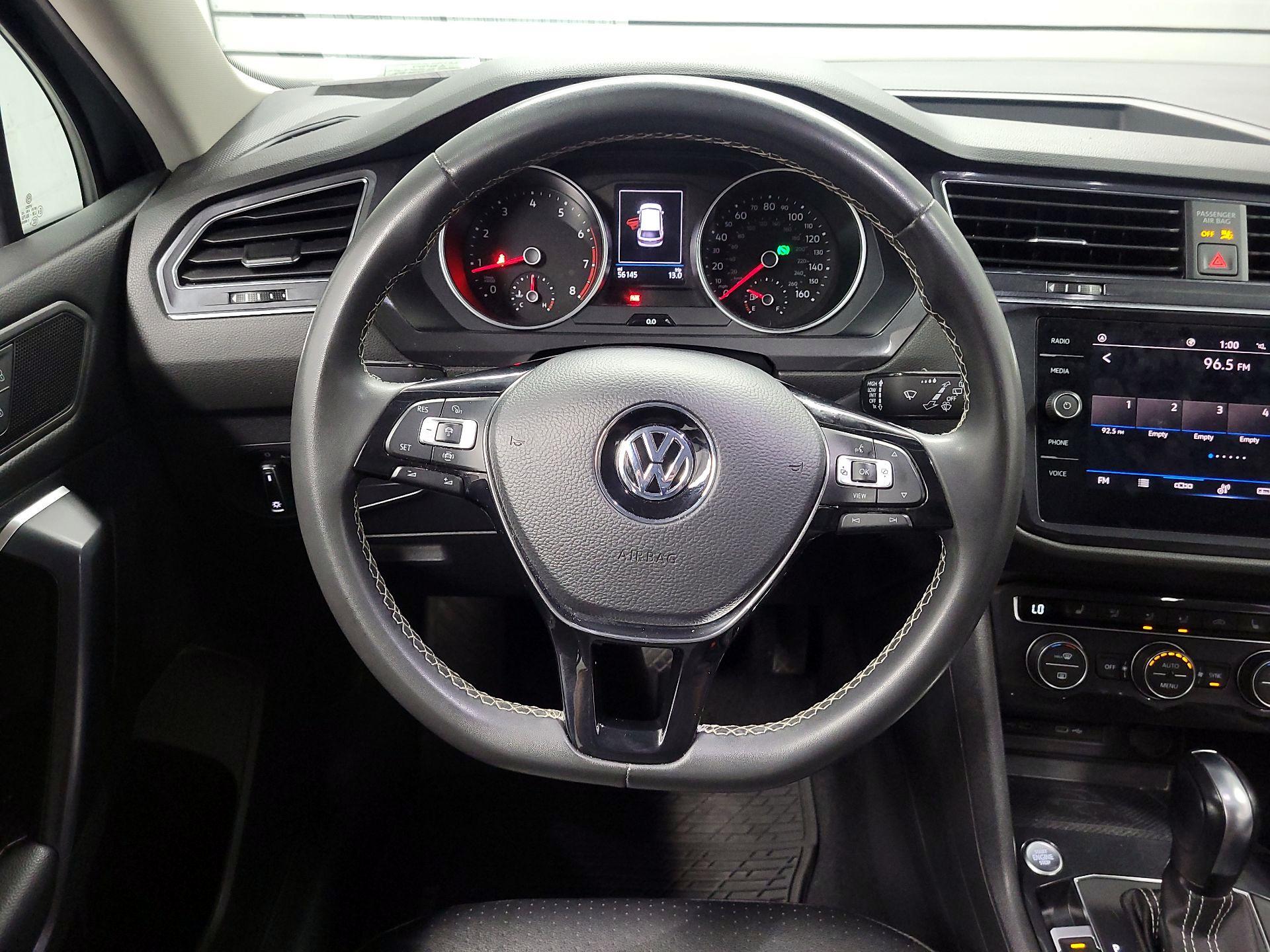 Thumbnail: 2021 Volkswagen Tiguan - 10