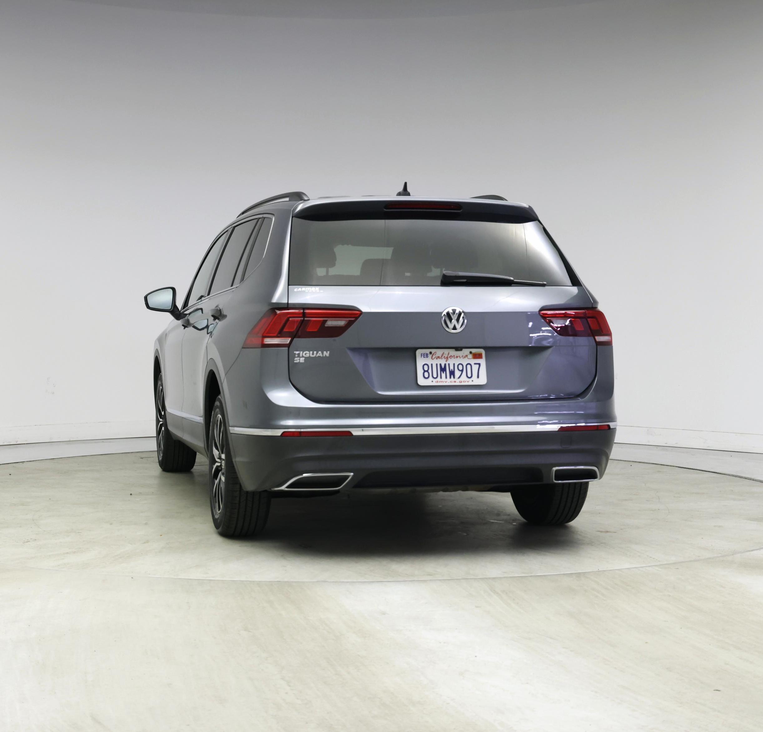 Thumbnail: 2021 Volkswagen Tiguan - 6