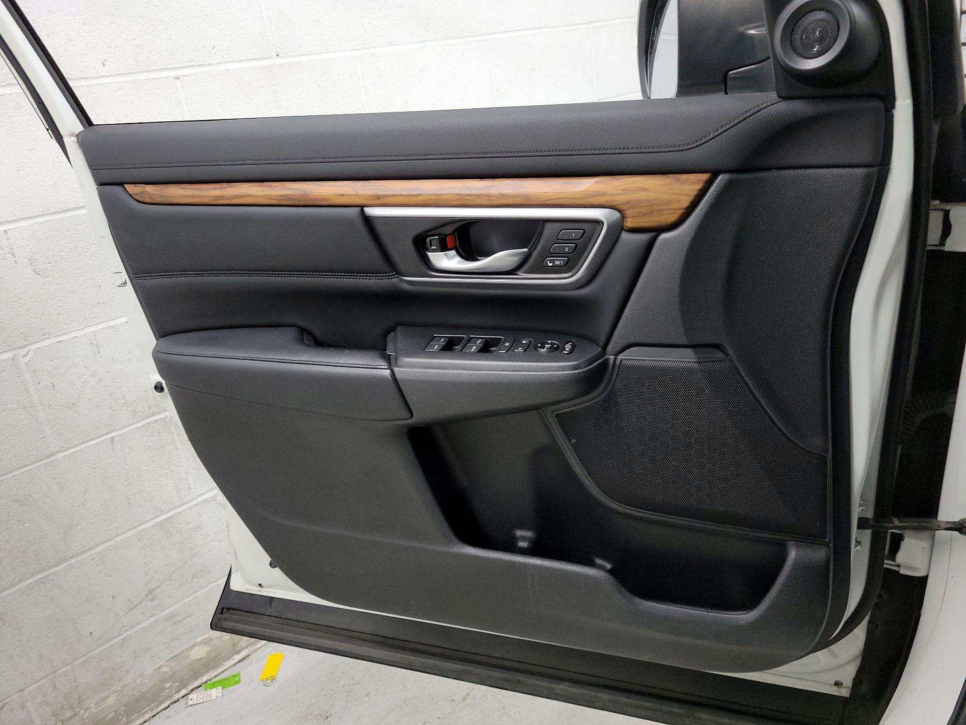 Thumbnail: 2018 Honda CR-V - 12