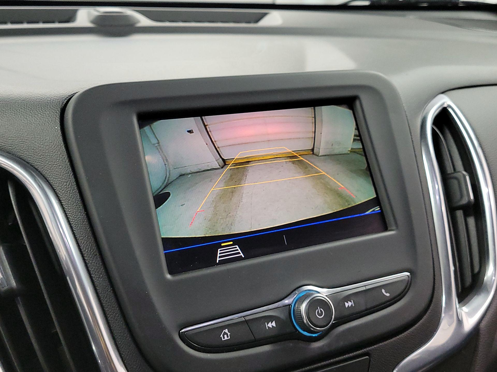 Thumbnail: 2020 Chevrolet Equinox - 14