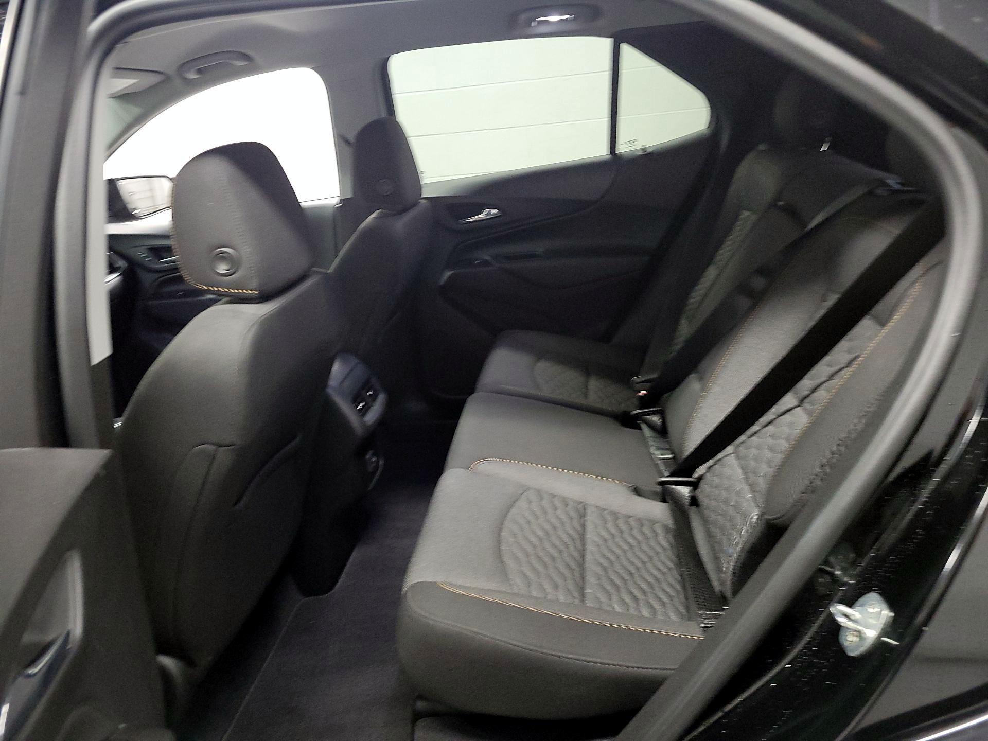 Thumbnail: 2020 Chevrolet Equinox - 18