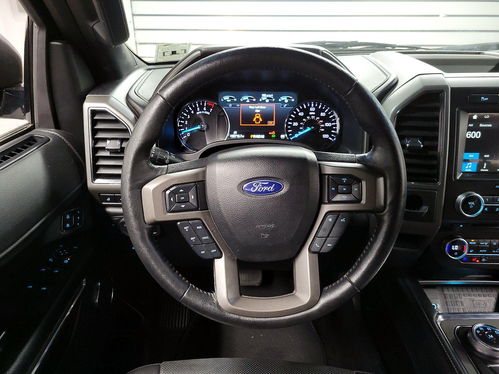 Thumbnail: 2018 Ford Expedition - 10