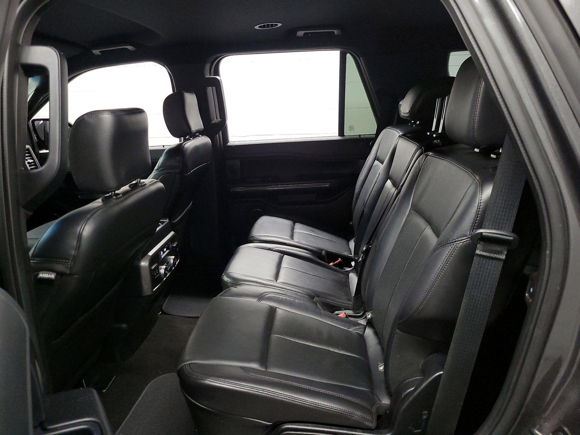 Thumbnail: 2018 Ford Expedition - 16