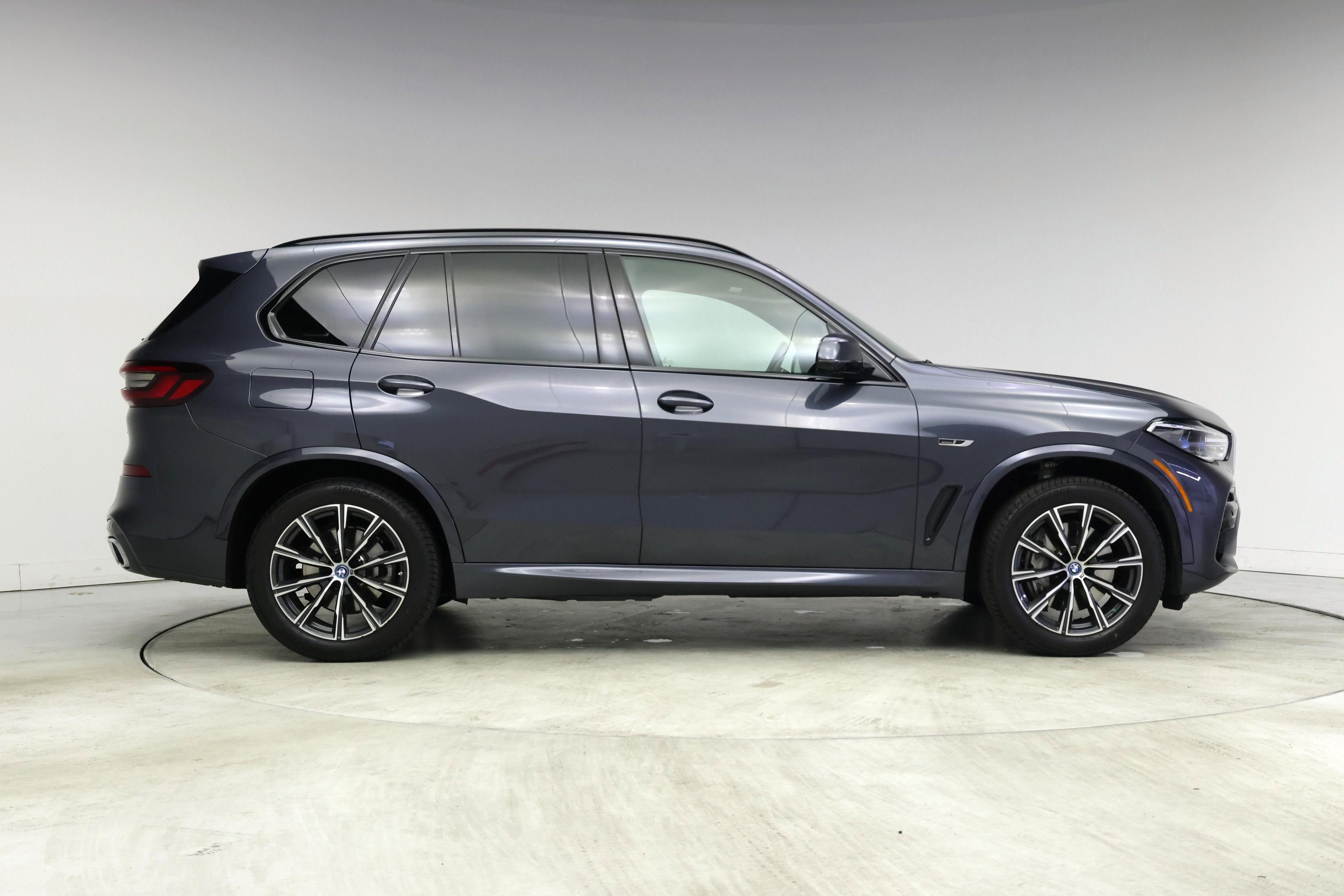 Thumbnail: 2022 BMW X5 - 7