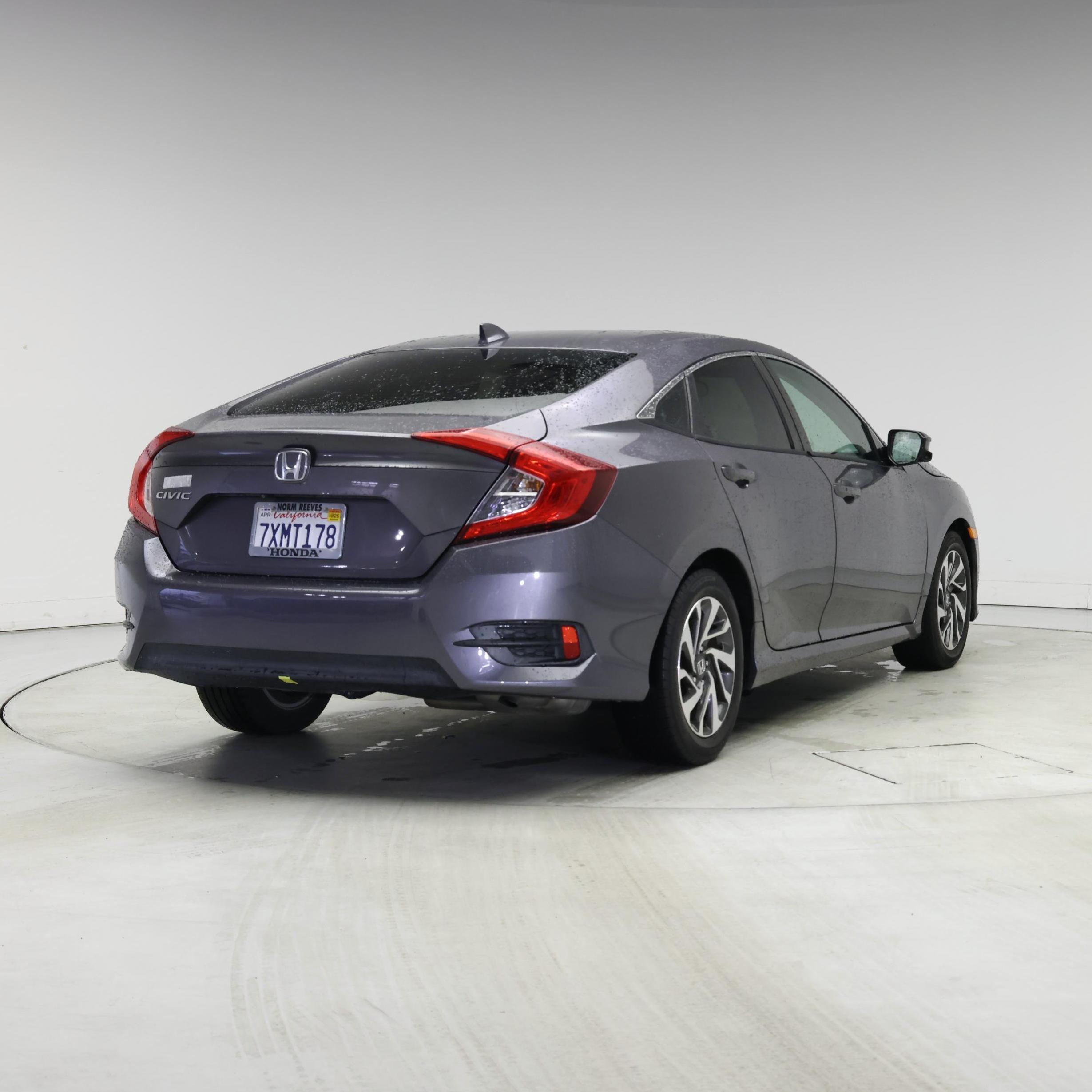 Thumbnail: 2017 Honda Civic - 8