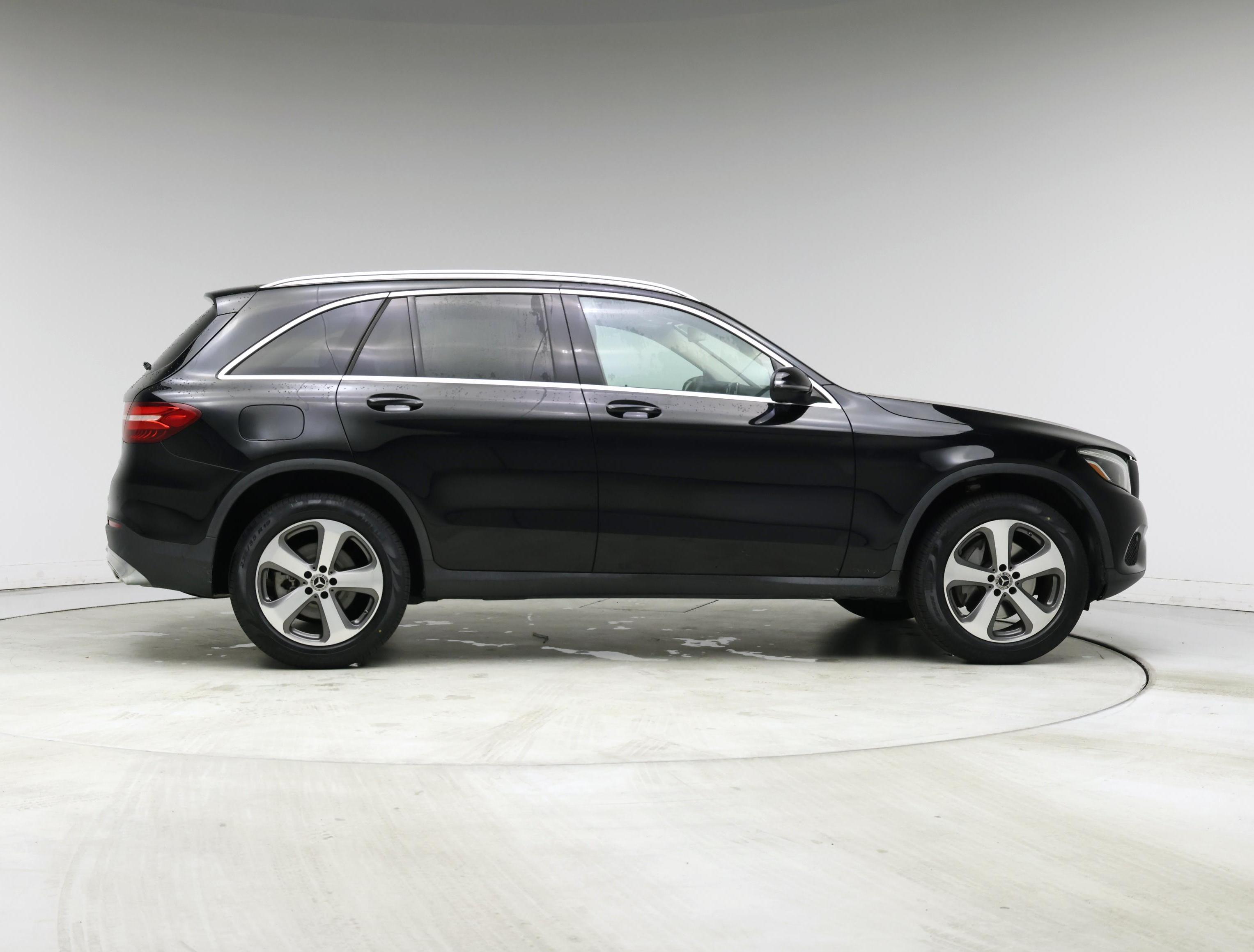 Thumbnail: 2019 Mercedes-Benz GLC - 7