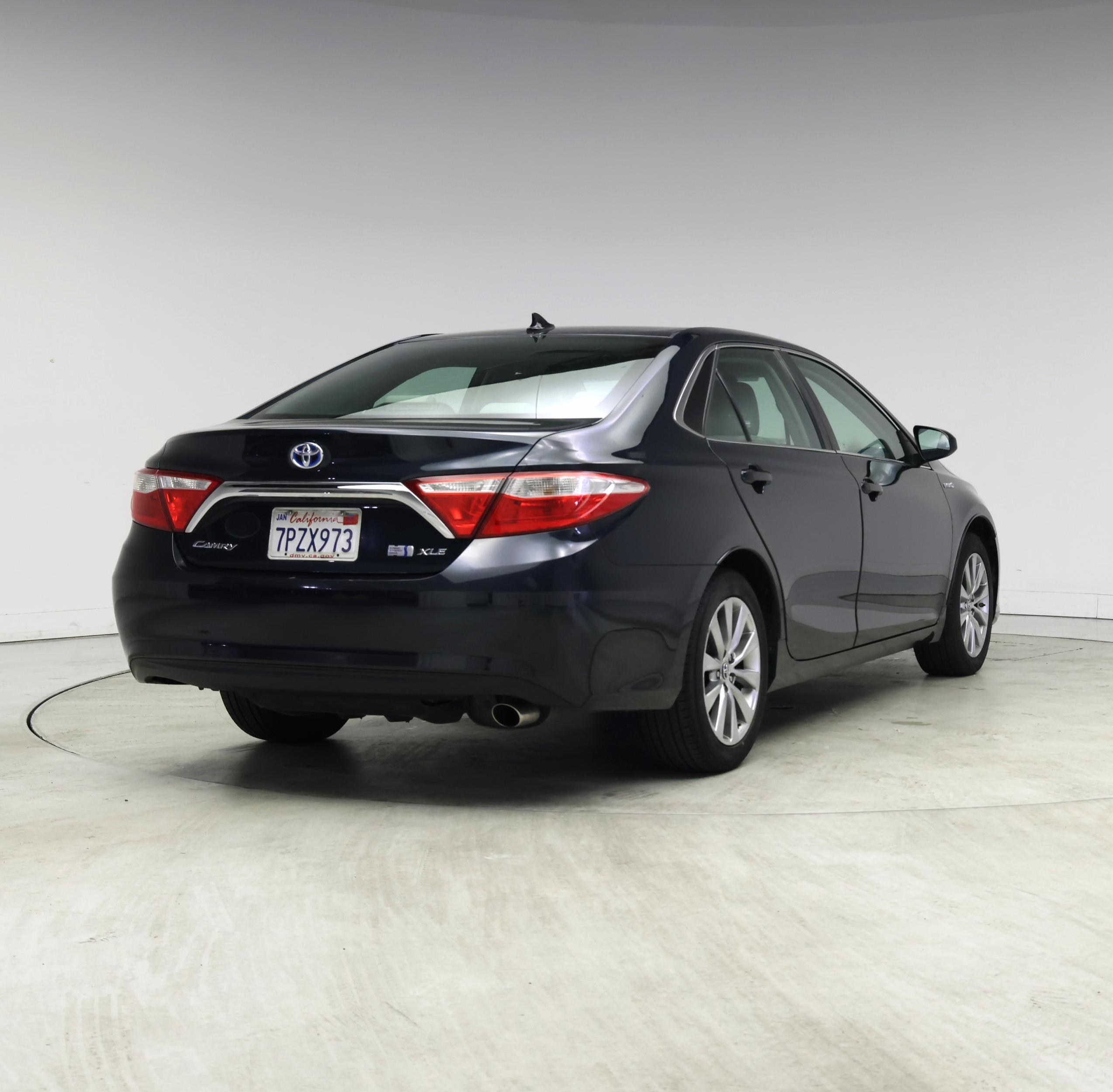 Thumbnail: 2016 Toyota Camry - 8