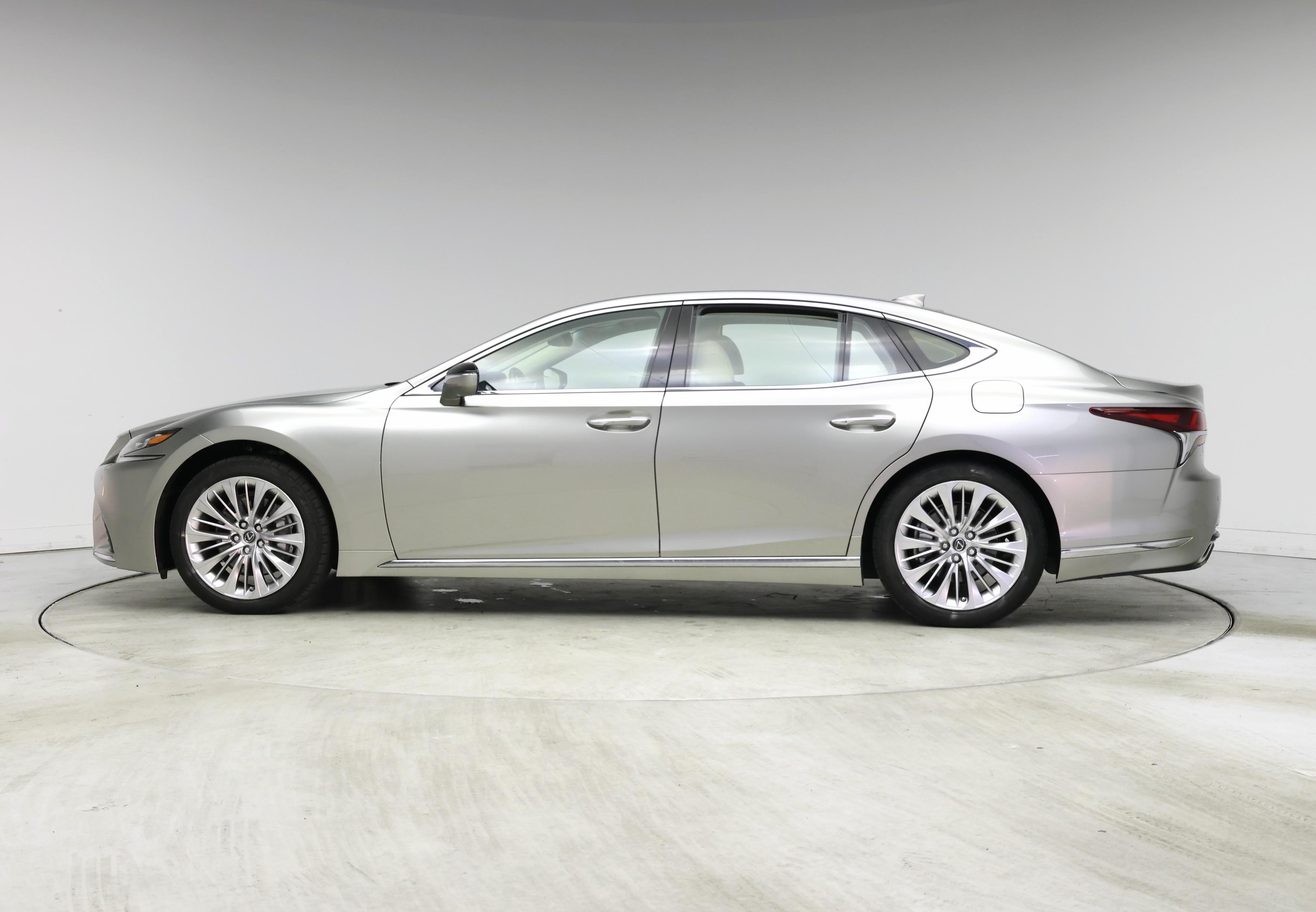 Thumbnail: 2018 Lexus LS - 3
