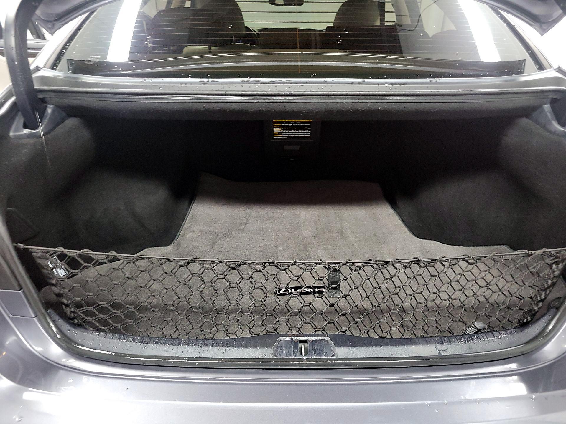 Thumbnail: 2014 Lexus LS - 19