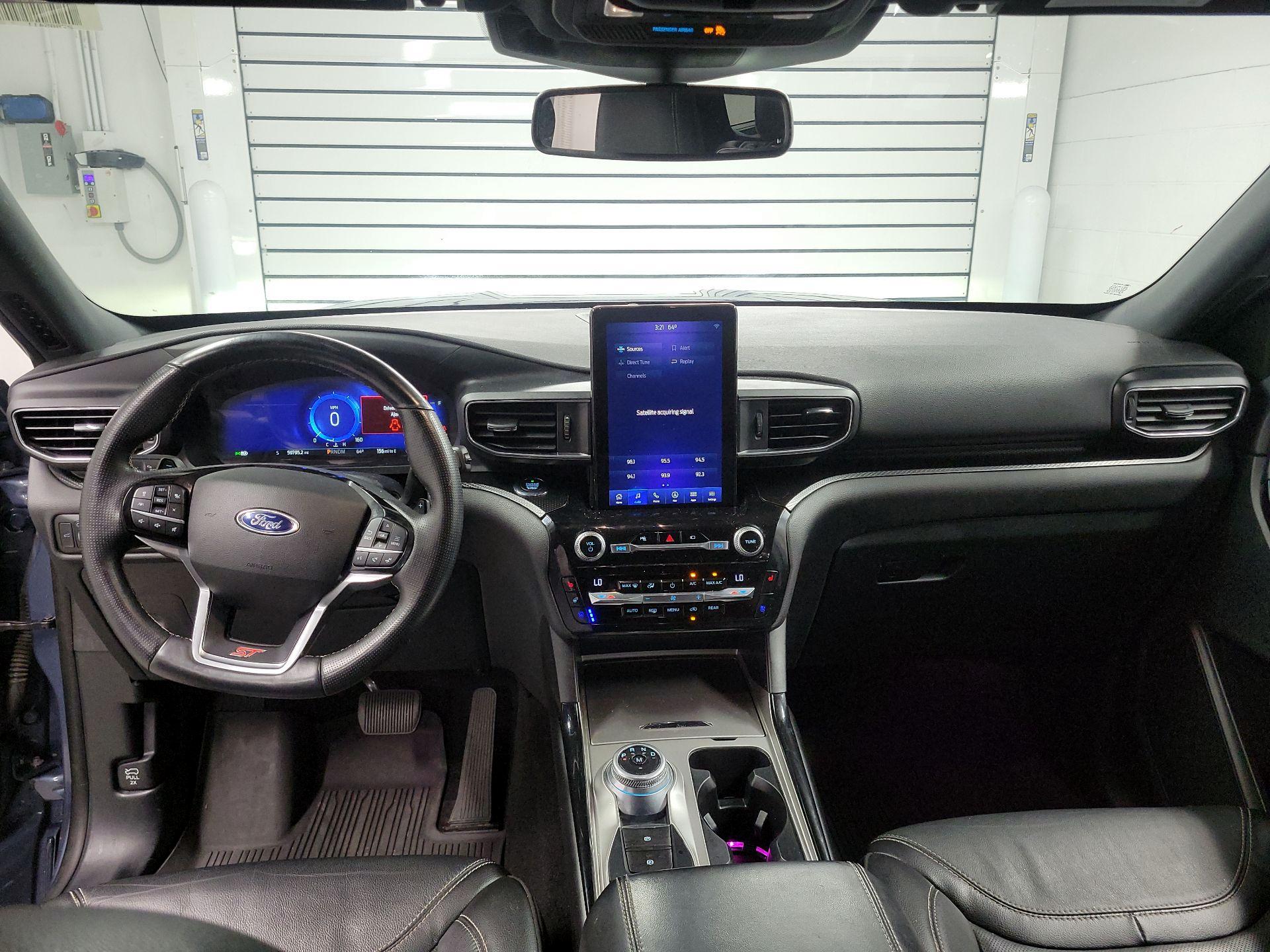 Thumbnail: 2021 Ford Explorer - 9