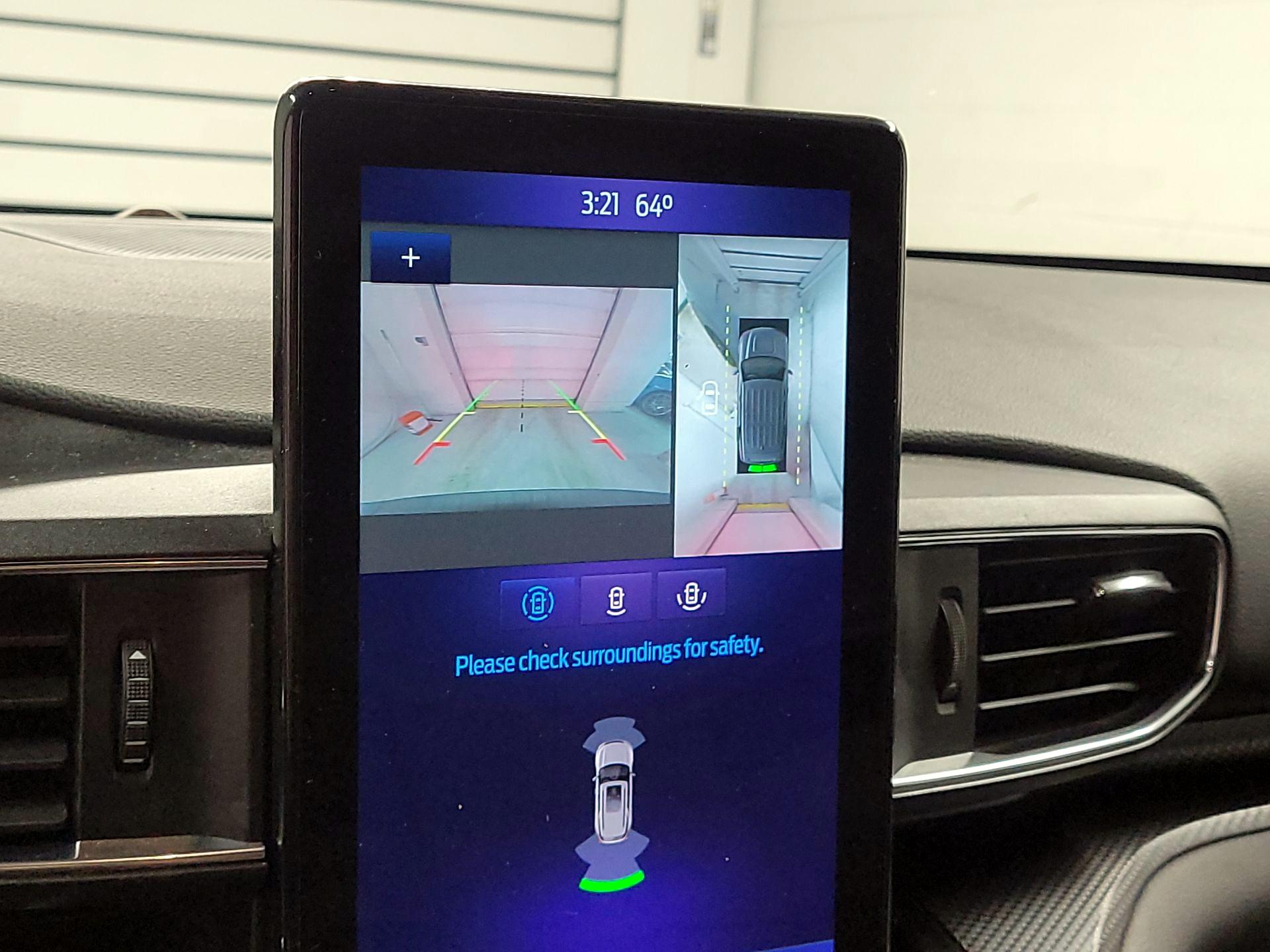 Thumbnail: 2021 Ford Explorer - 14