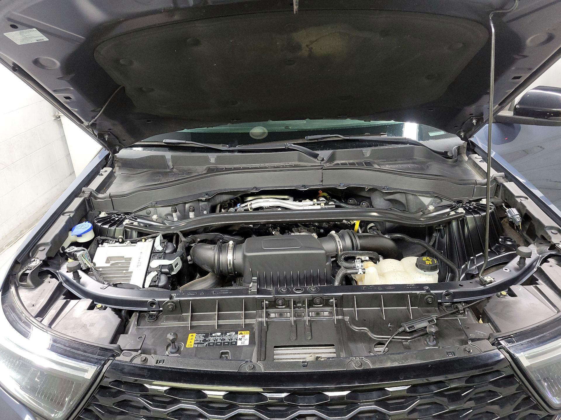 Thumbnail: 2021 Ford Explorer - 20