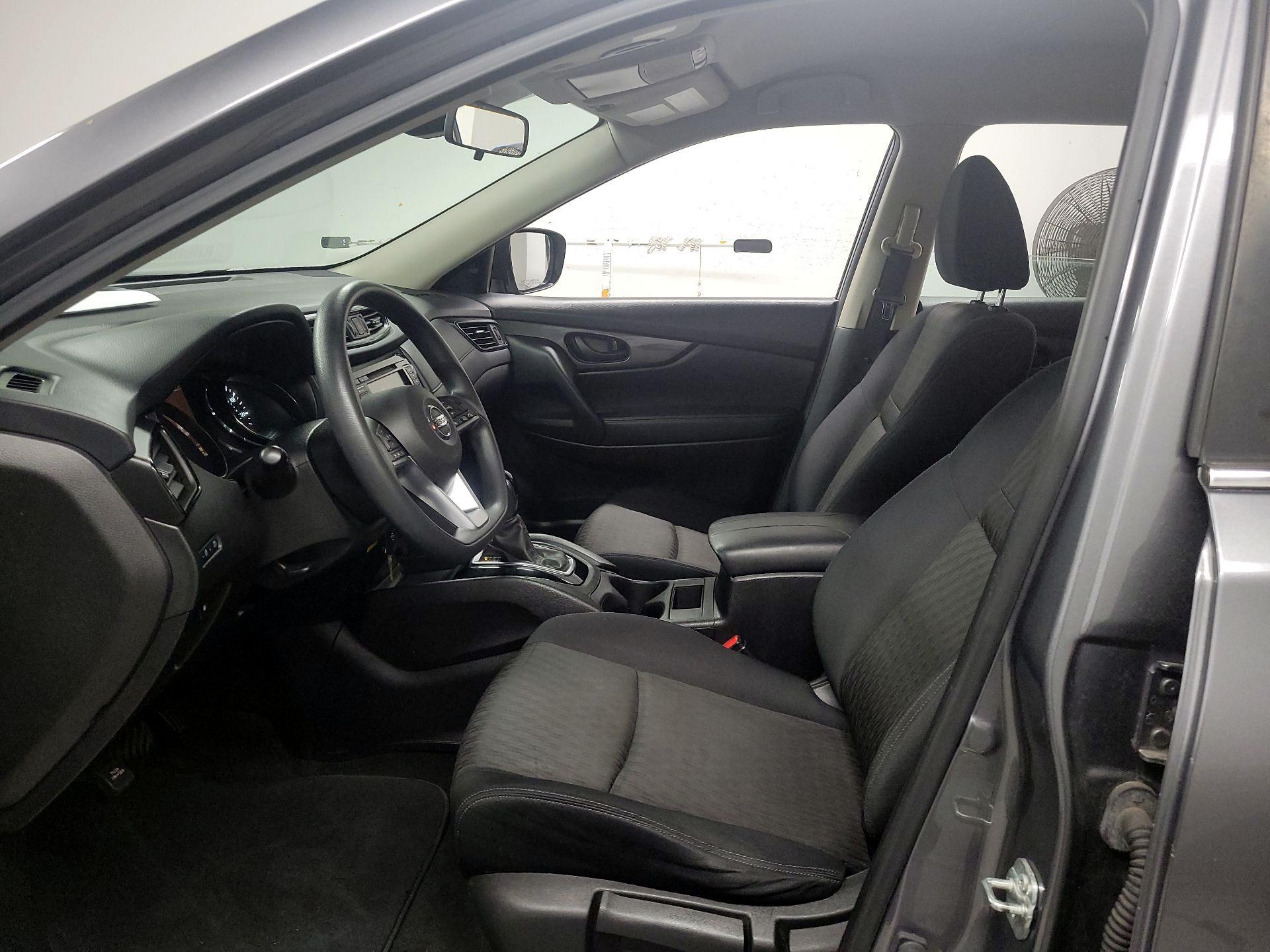 Thumbnail: 2020 Nissan Rogue - 11