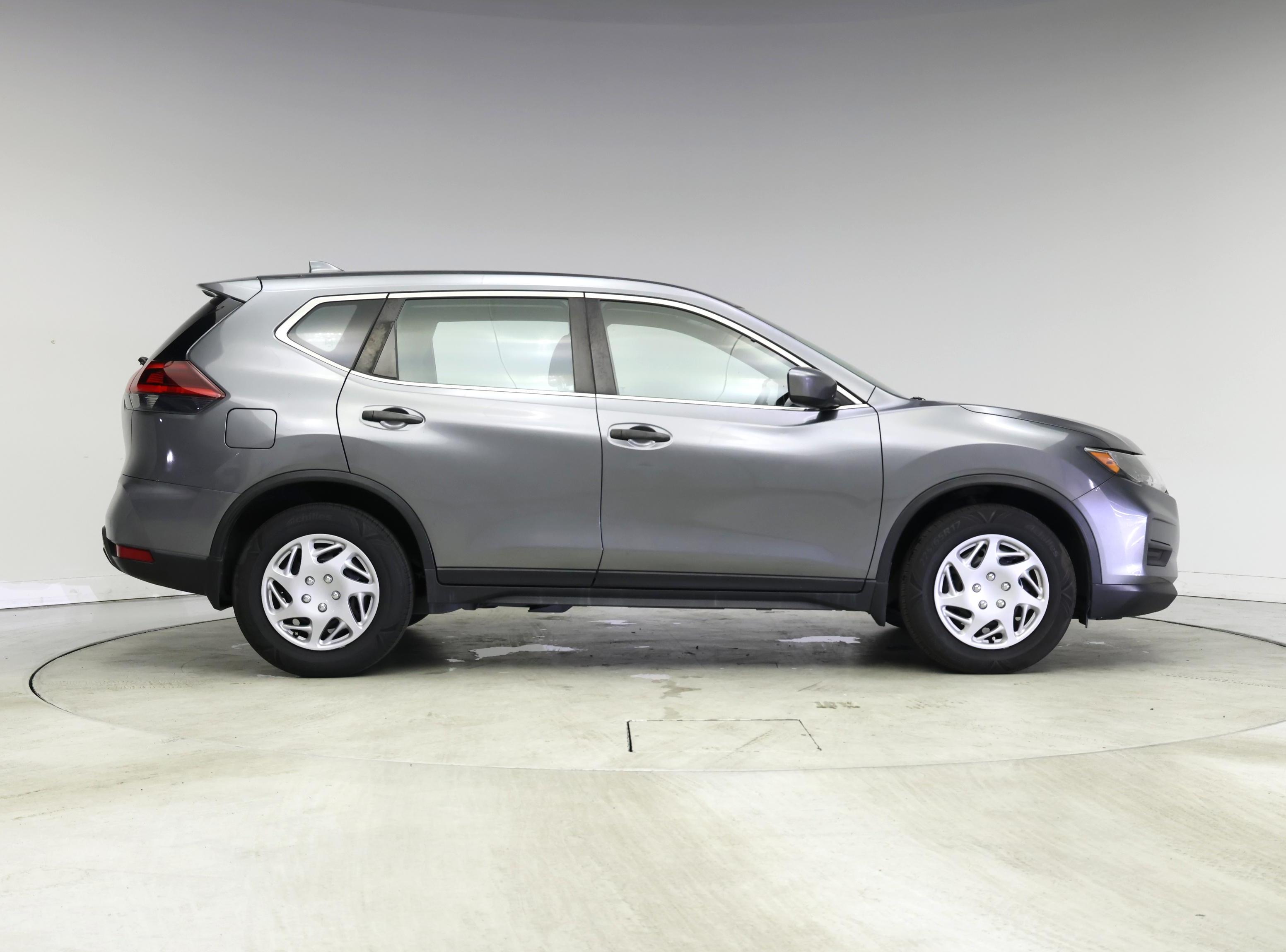 Thumbnail: 2020 Nissan Rogue - 7