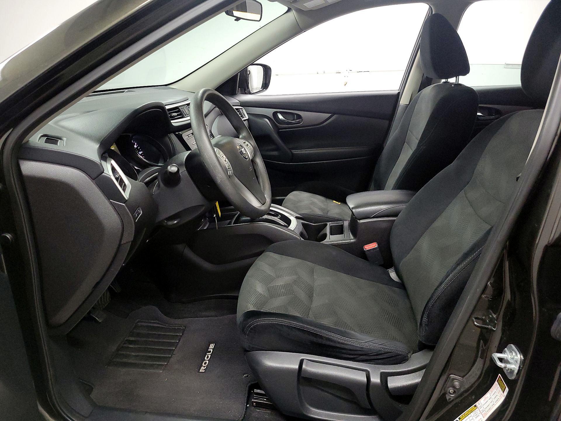 Thumbnail: 2015 Nissan Rogue - 11