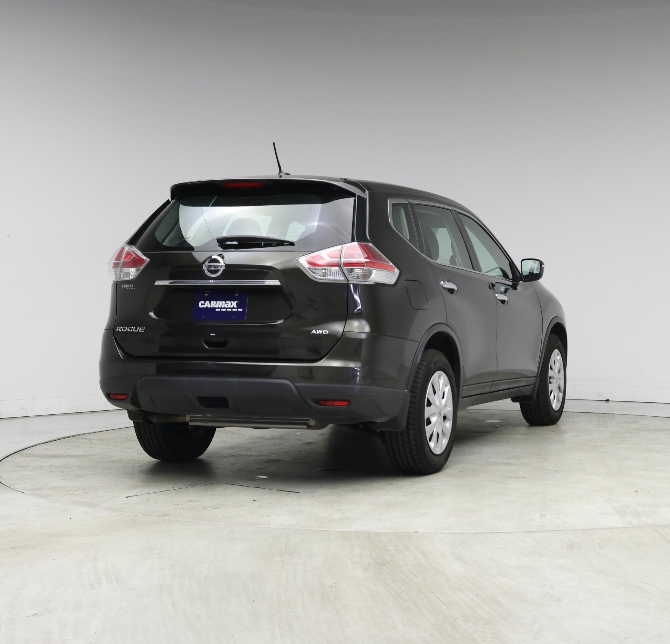 Thumbnail: 2015 Nissan Rogue - 8