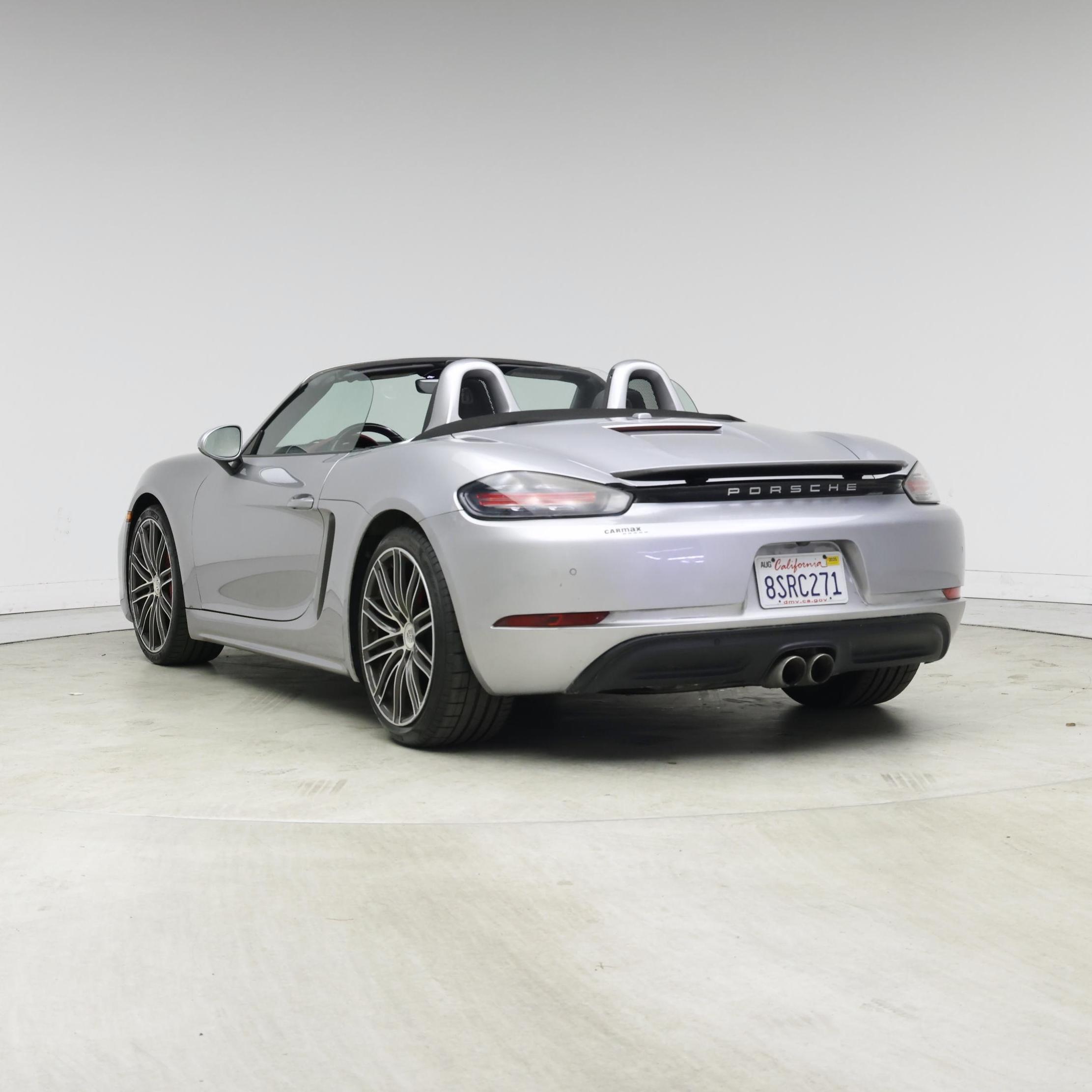 Thumbnail: 2017 Porsche 718 Boxster - 2