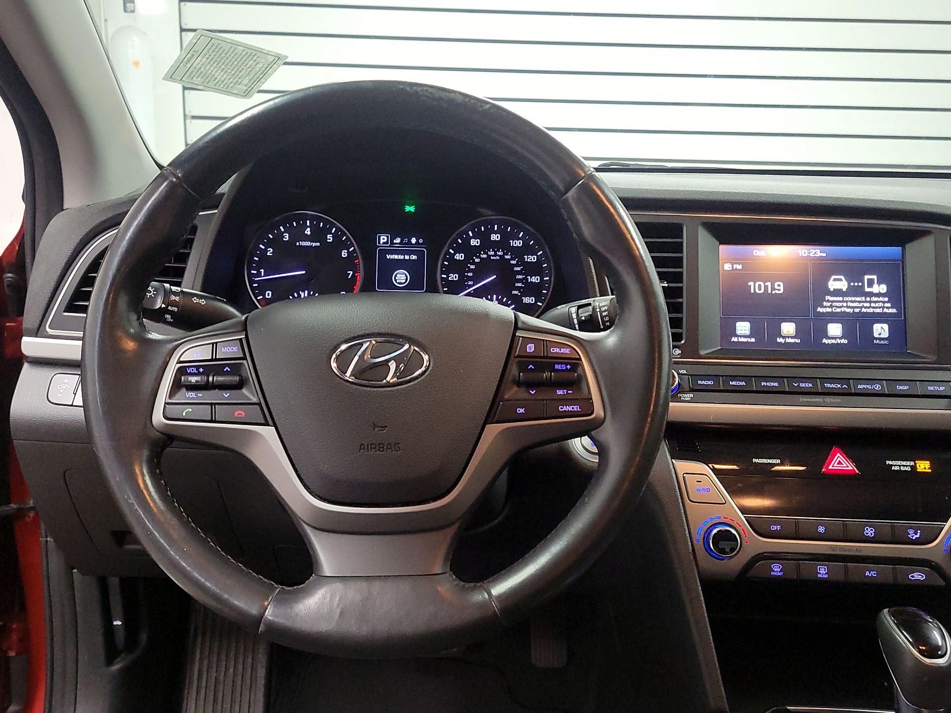 Thumbnail: 2017 Hyundai Elantra - 10