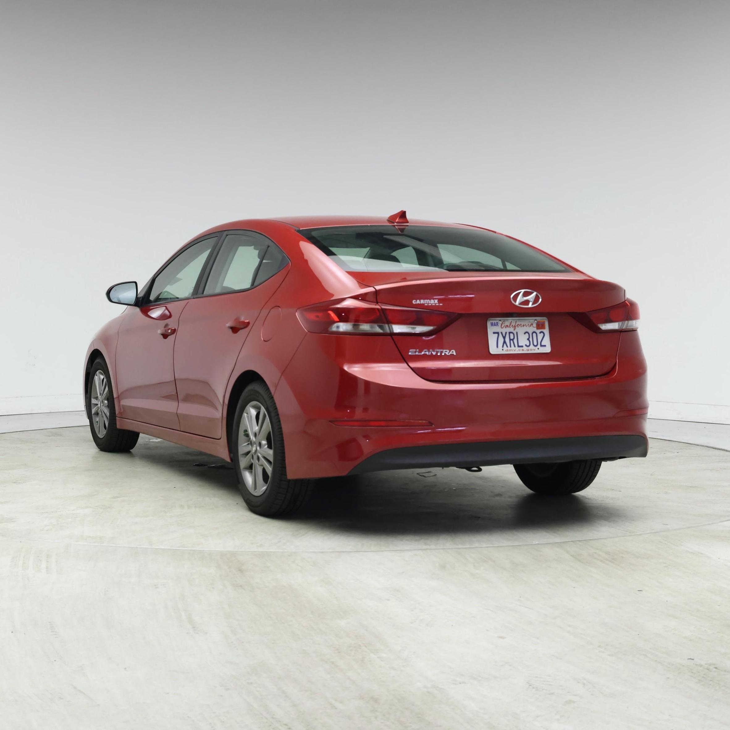 Thumbnail: 2017 Hyundai Elantra - 2