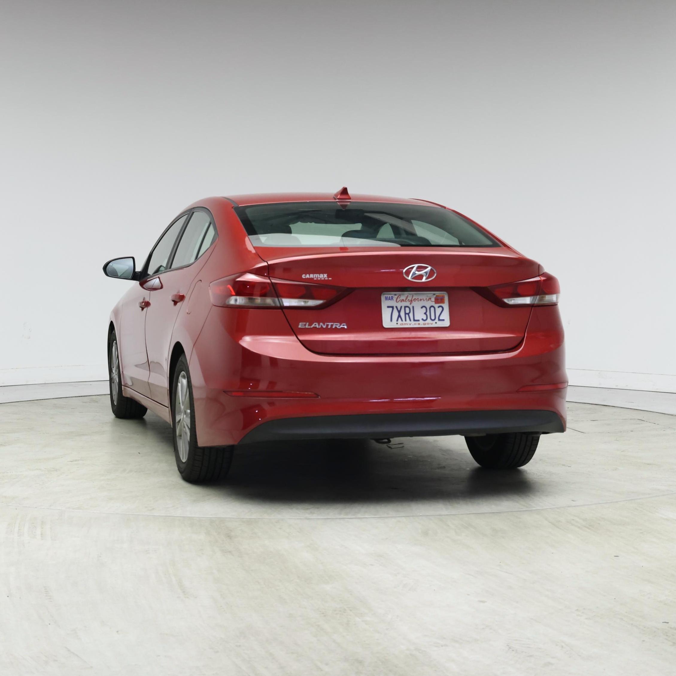 Thumbnail: 2017 Hyundai Elantra - 6