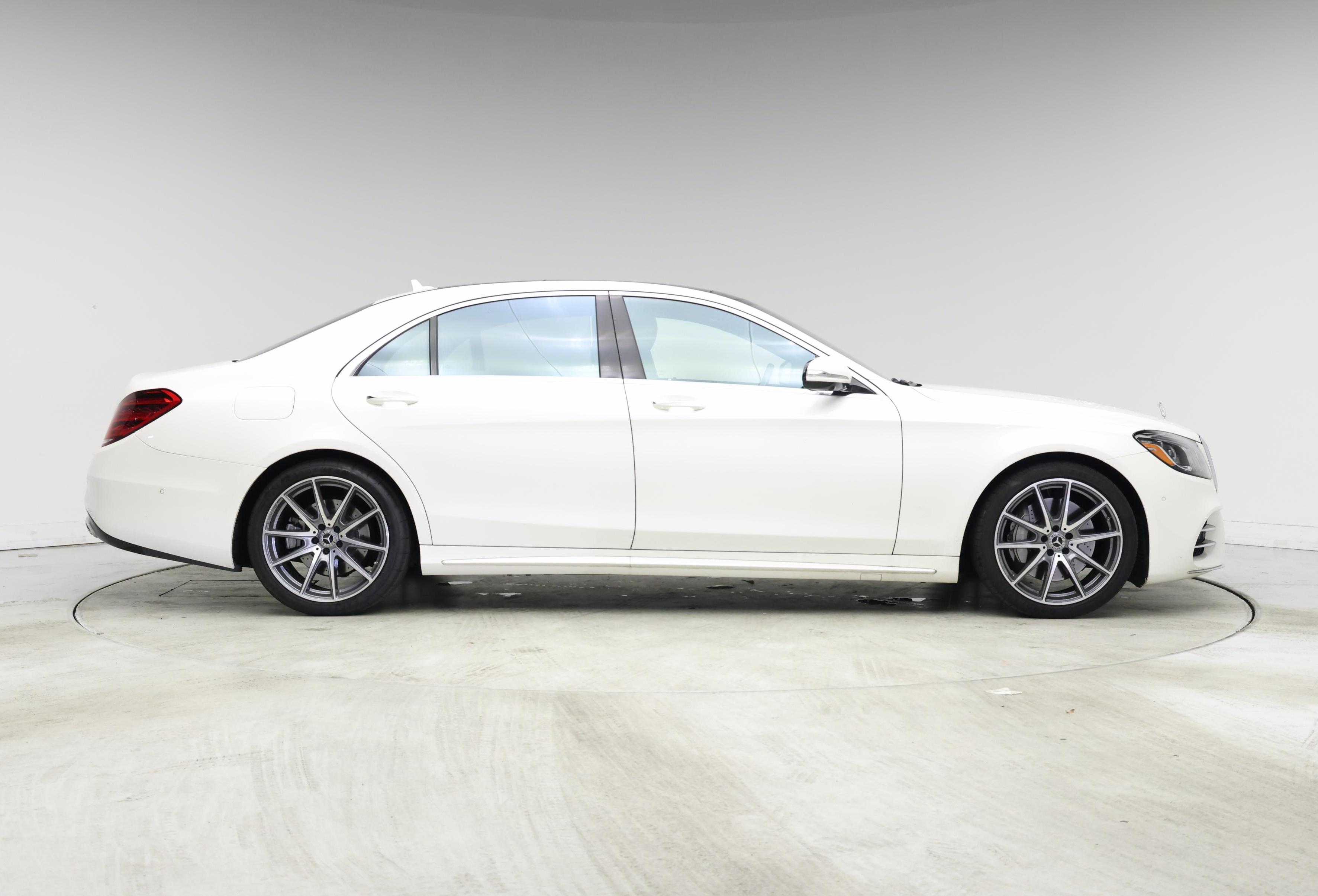 Thumbnail: 2019 Mercedes-Benz S-Class - 7