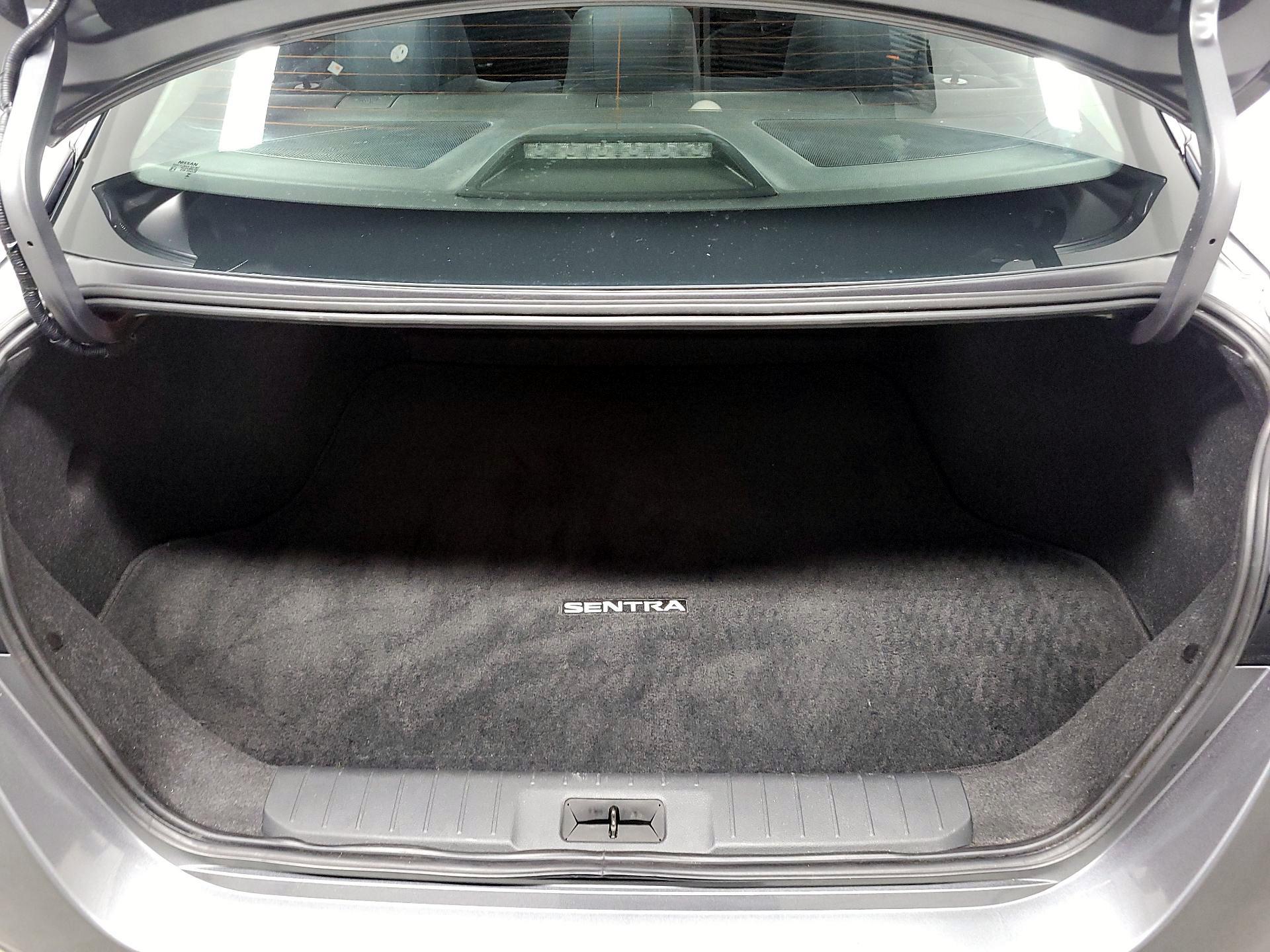 Thumbnail: 2024 Nissan Sentra - 19