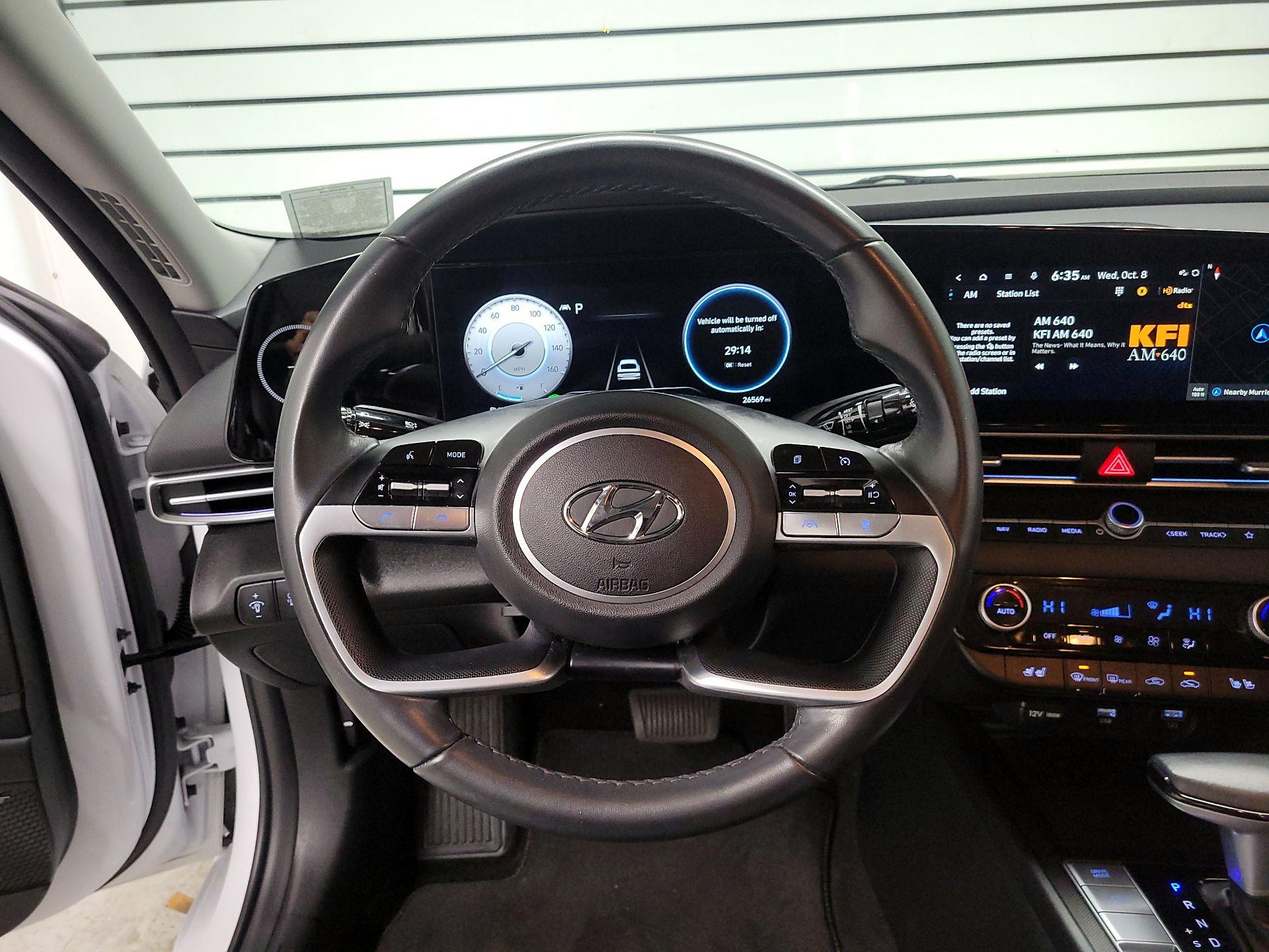 Thumbnail: 2023 Hyundai Elantra - 10