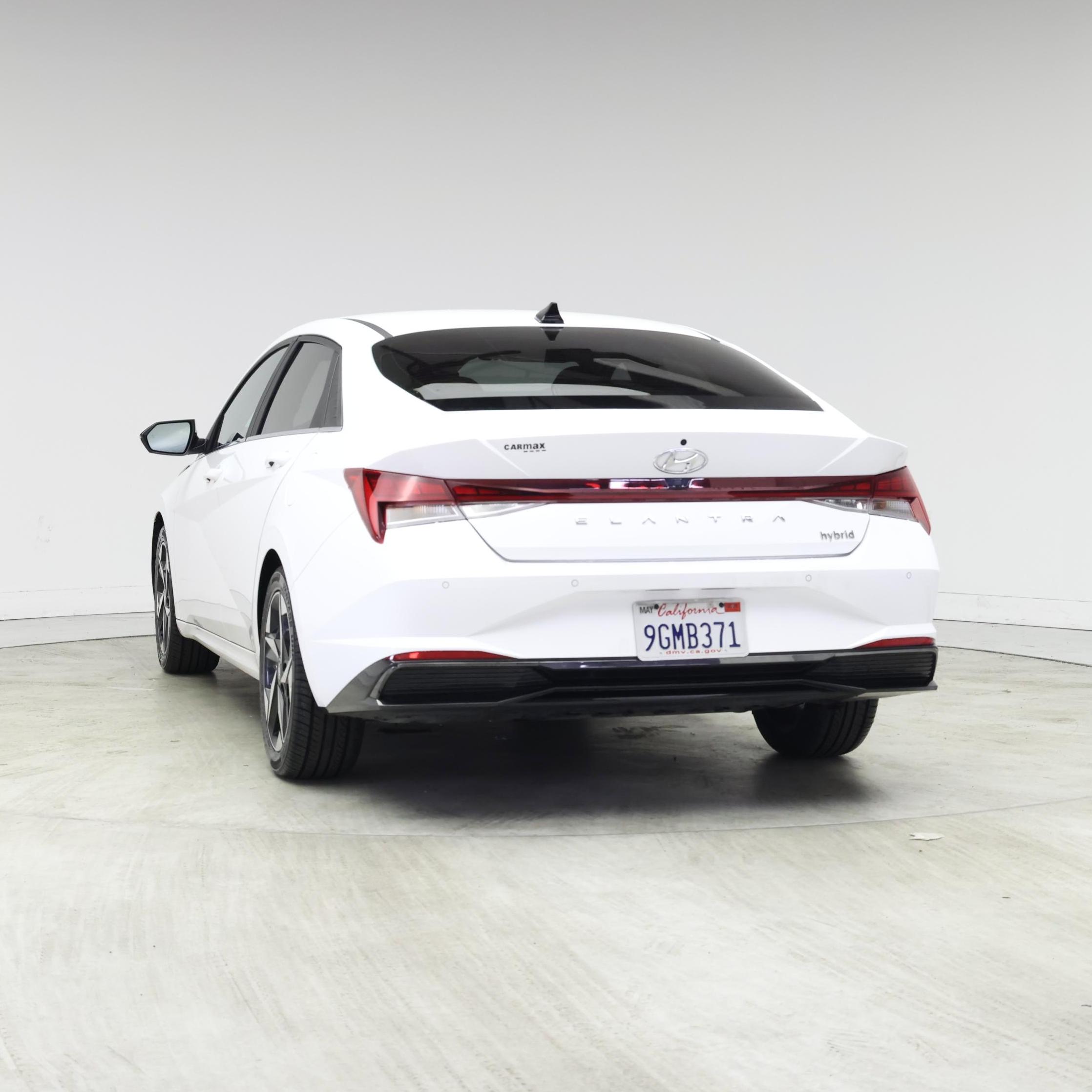 Thumbnail: 2023 Hyundai Elantra - 6
