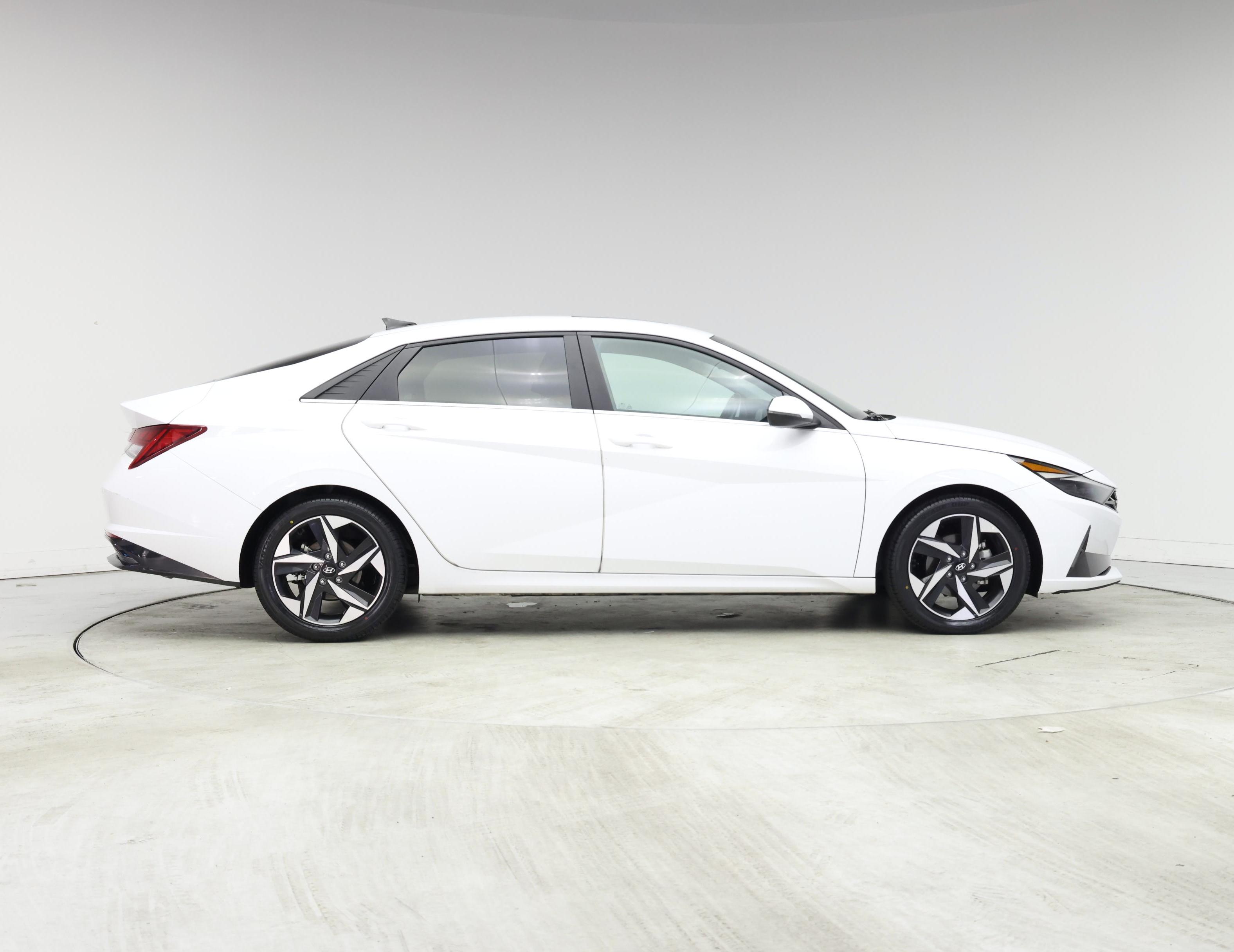 Thumbnail: 2023 Hyundai Elantra - 7