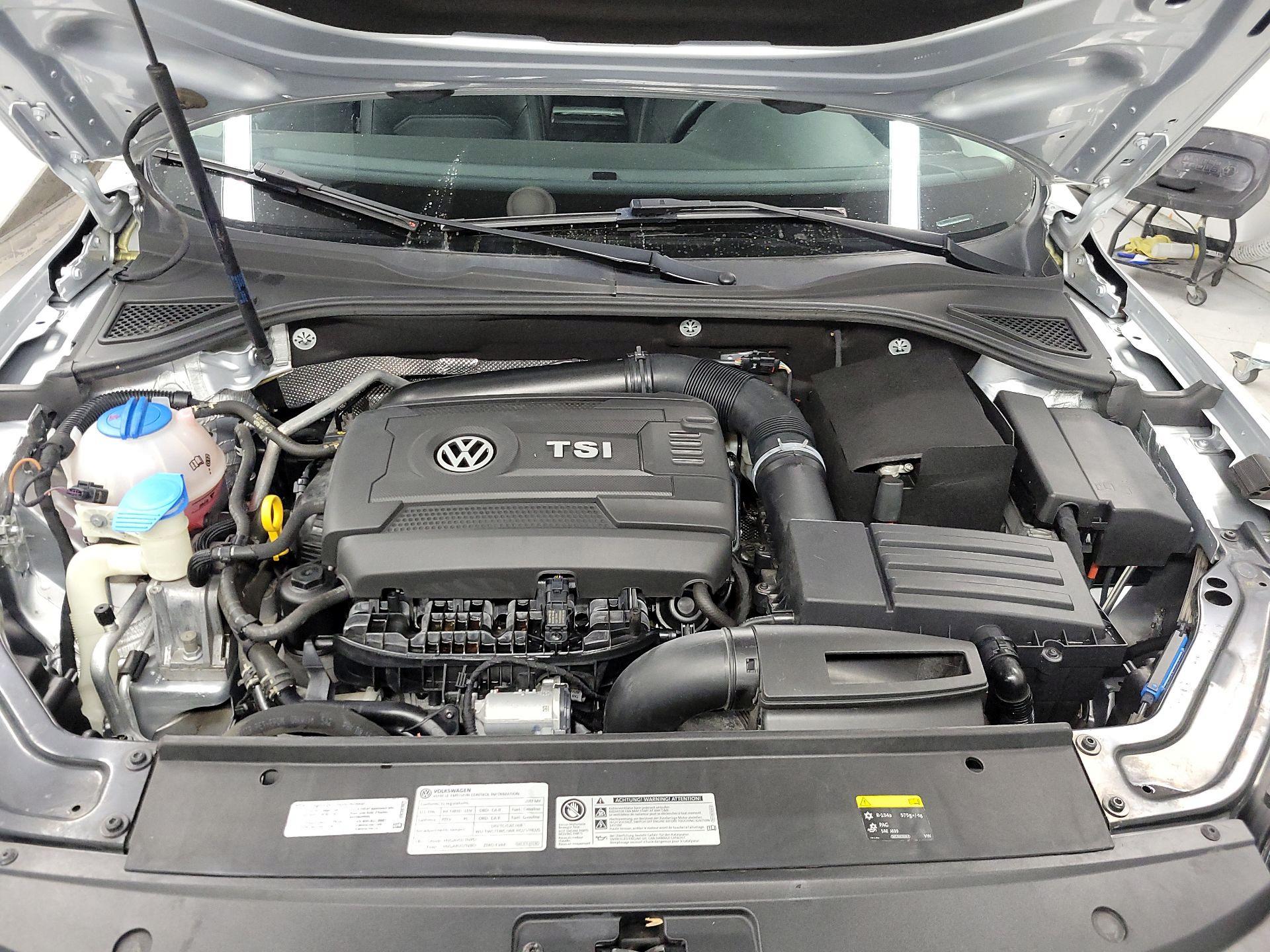 Thumbnail: 2017 Volkswagen Passat - 20
