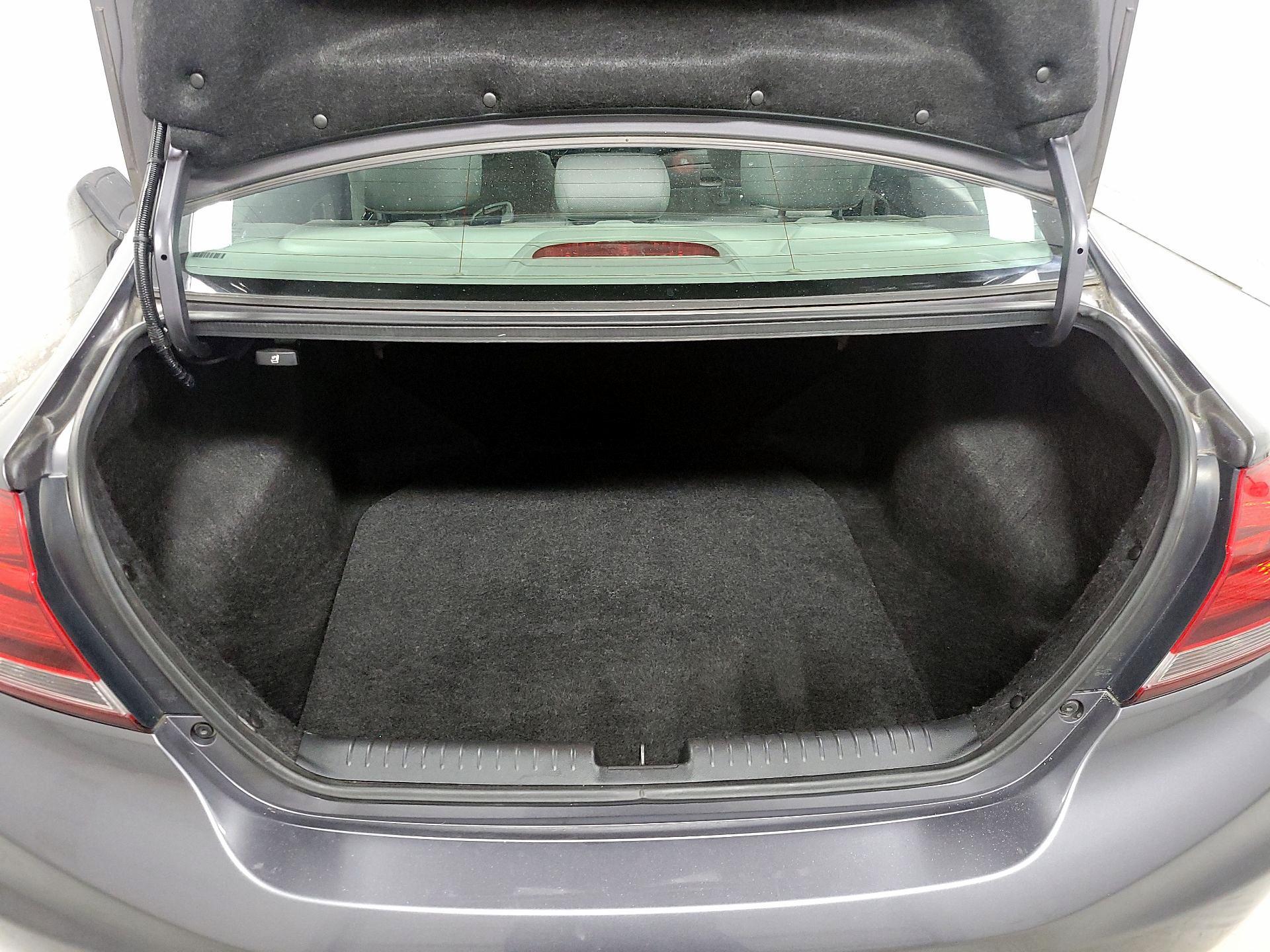 Thumbnail: 2014 Honda Civic - 18