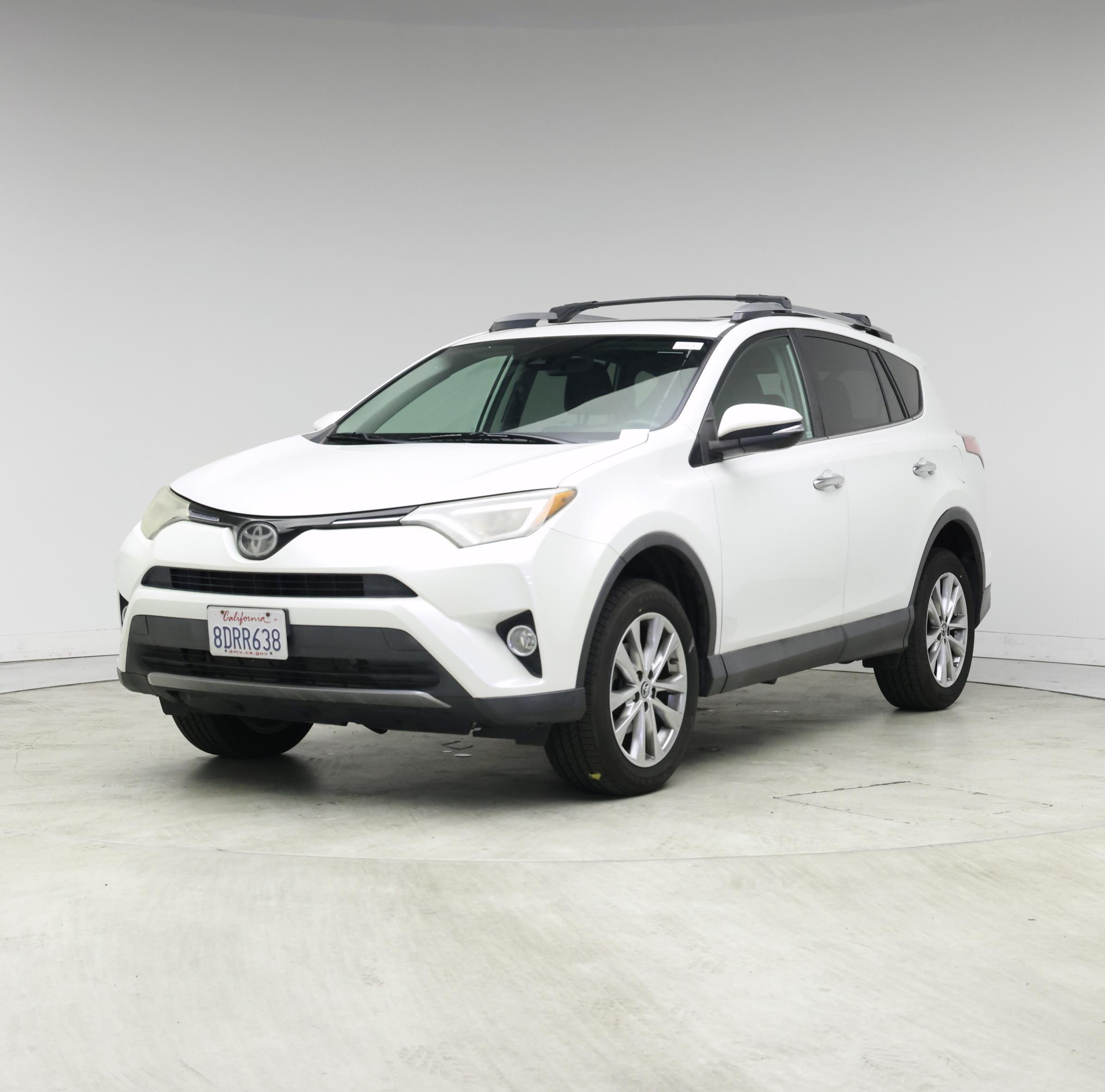 Thumbnail: 2018 Toyota RAV4 - 4